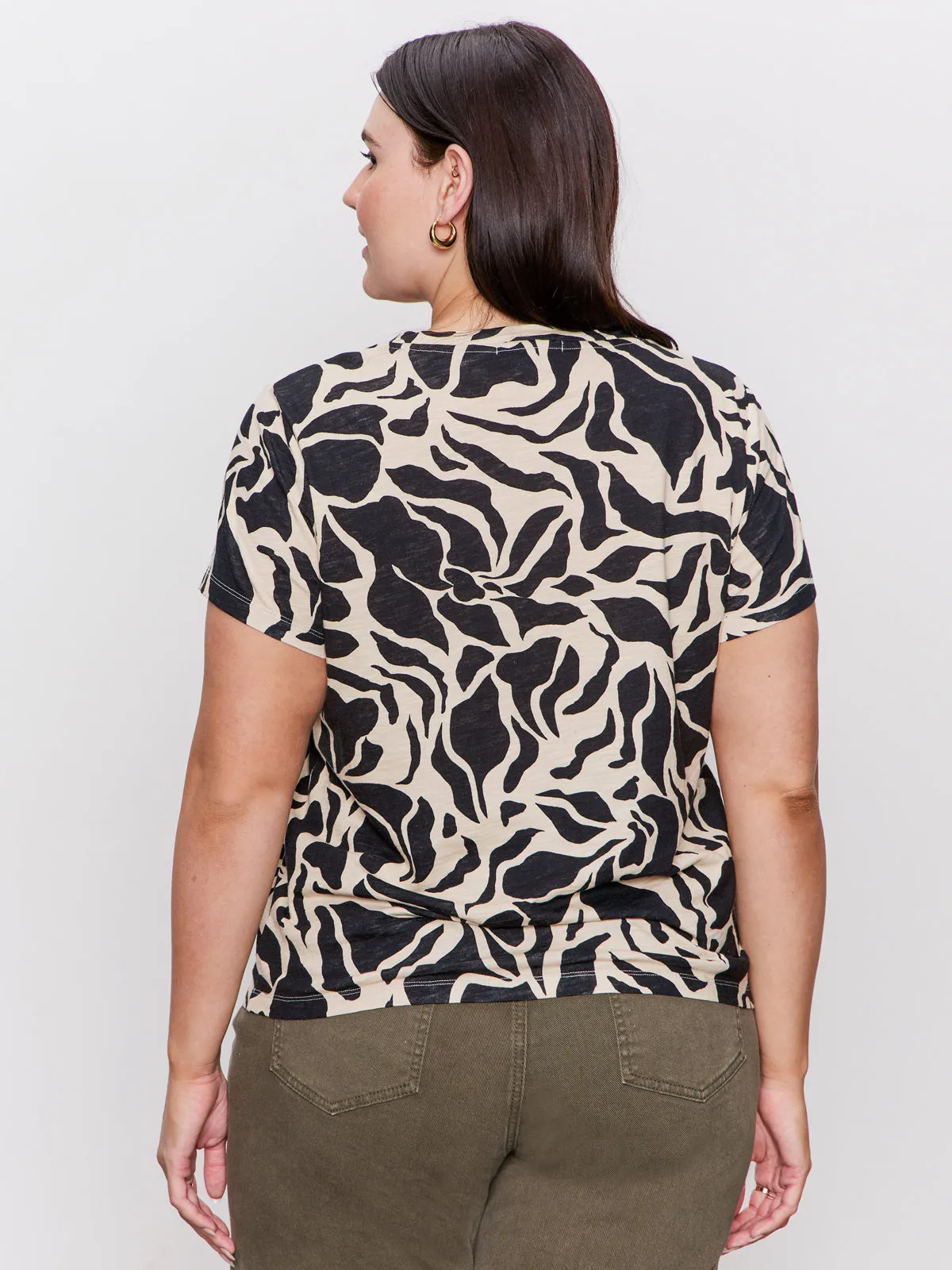 The Perfect Tee Mirage Extended Sizing Versatile Layering Piece ClassicCrewNeck