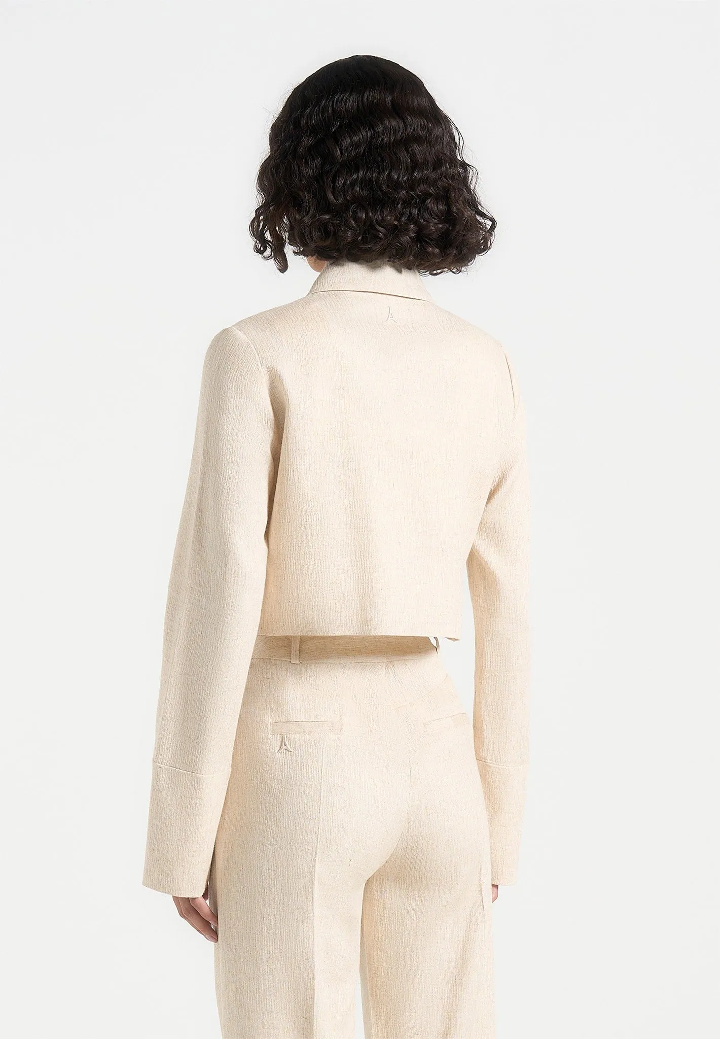 Perfect Style LowImpactDye Florine - Linen Pintuck Cropped Shirt - Natural