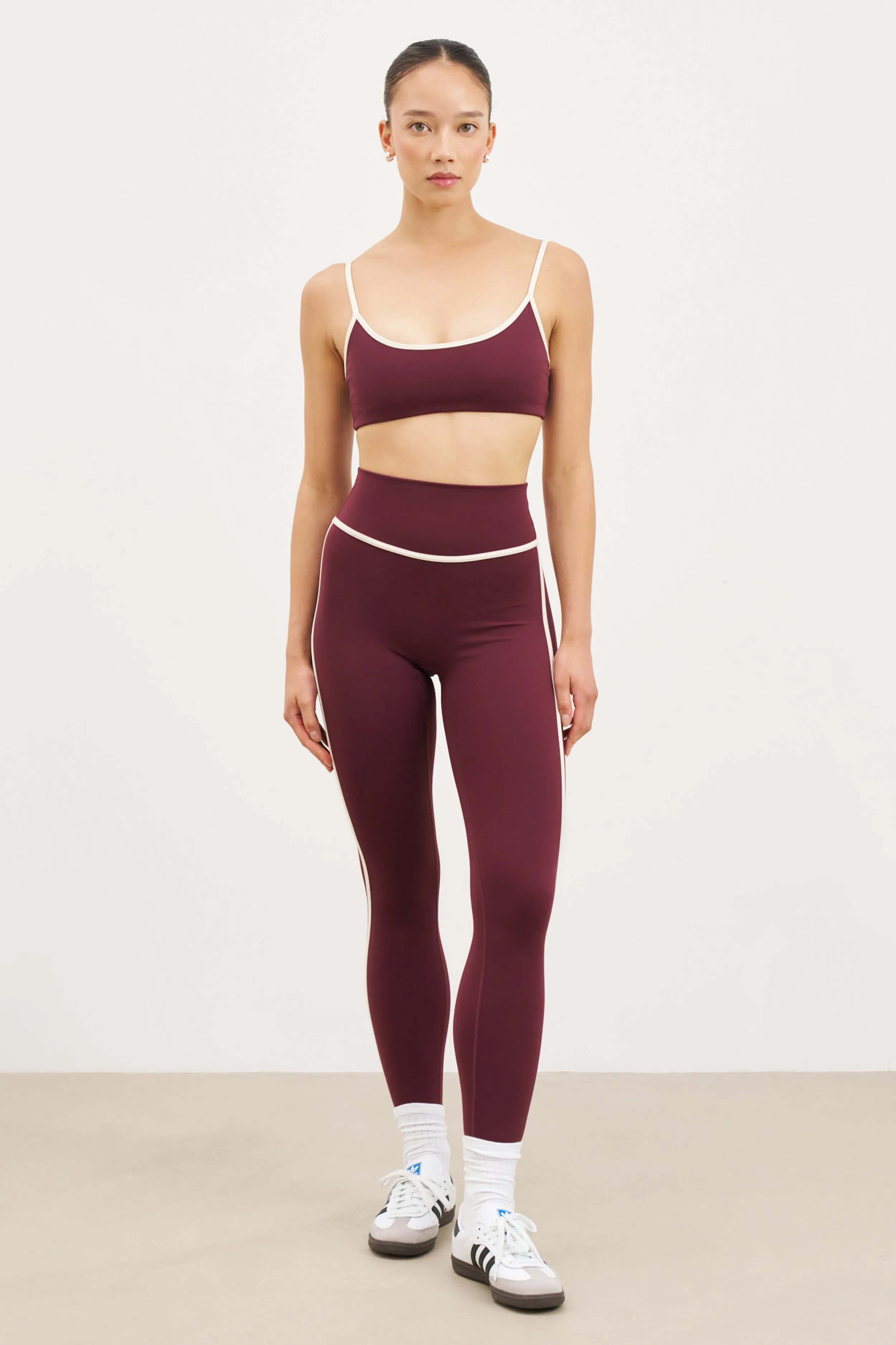 Fitted Shirt Ventilated Mesh Panels Base Contrast Trim Leggings - Merlot/Tofu