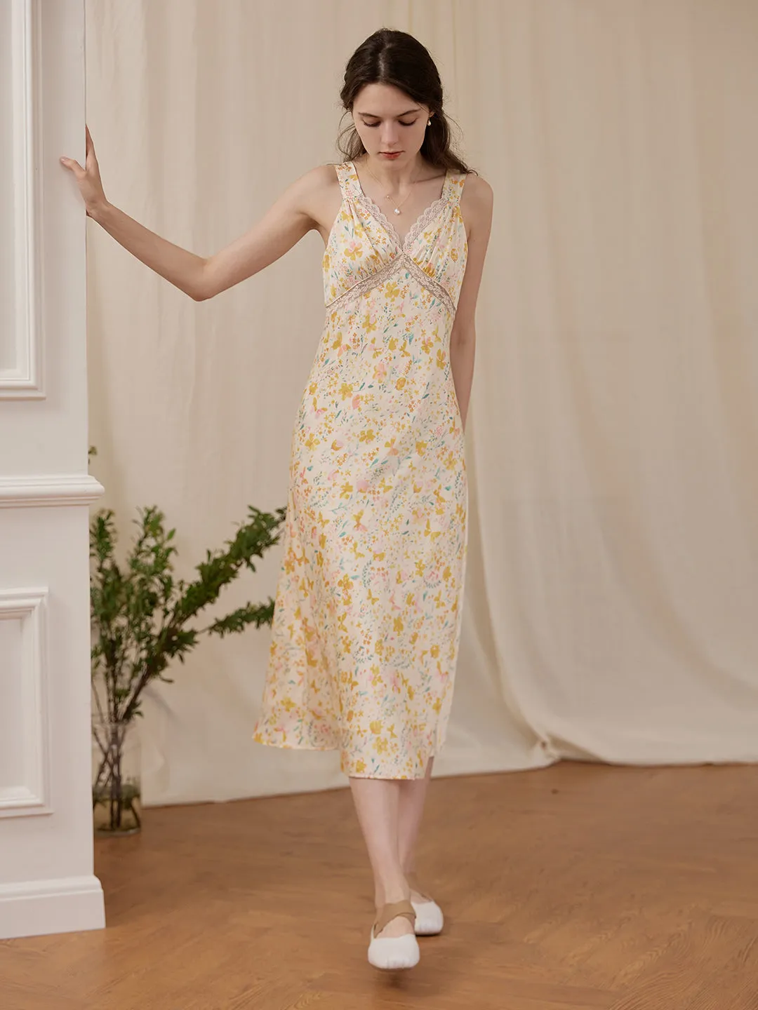 Summer Blouse Final SaleAnnie Printed Lace Yellow Midi Nightgown