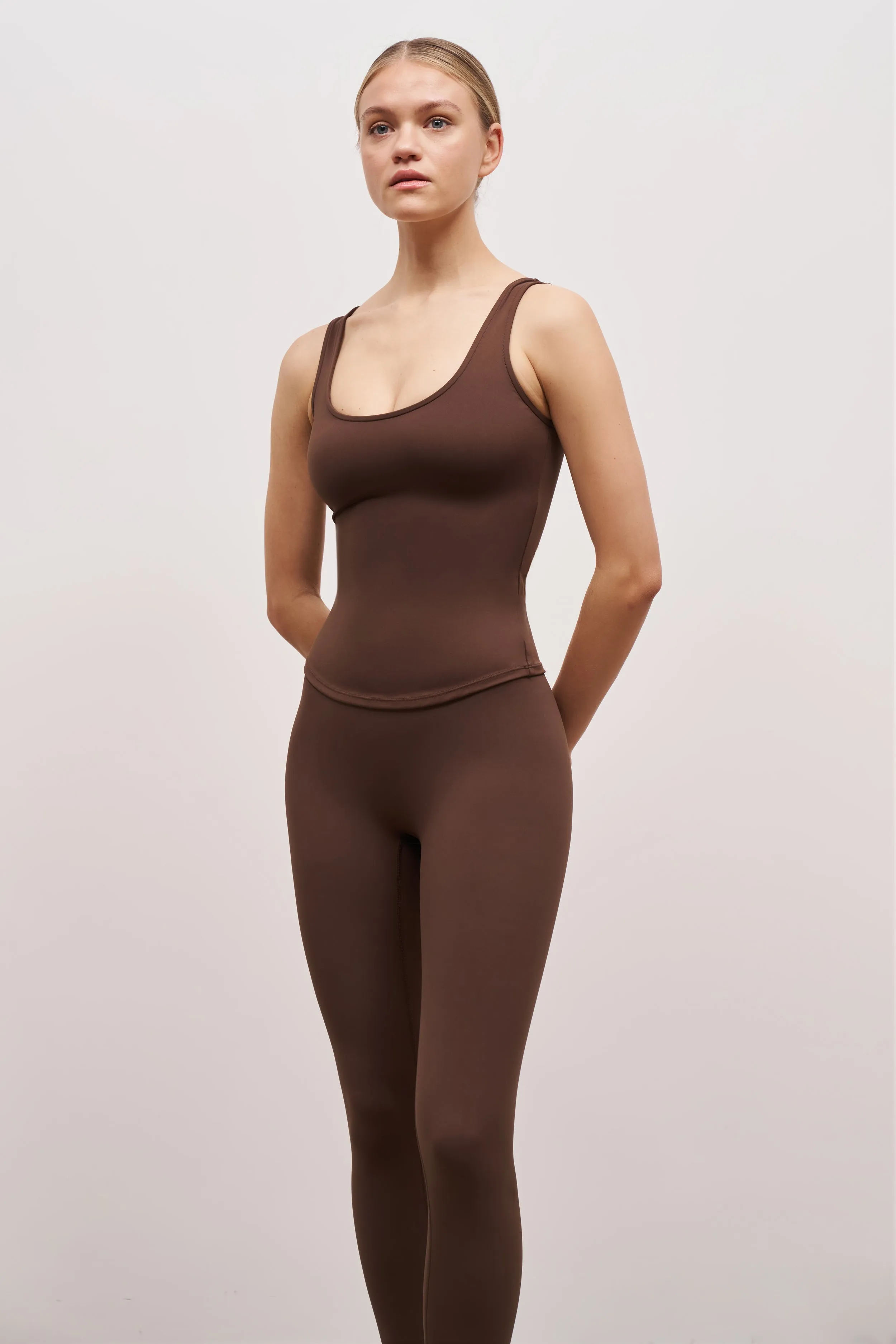 Fresh Chic Base Sculpting Tank Top - Truffle