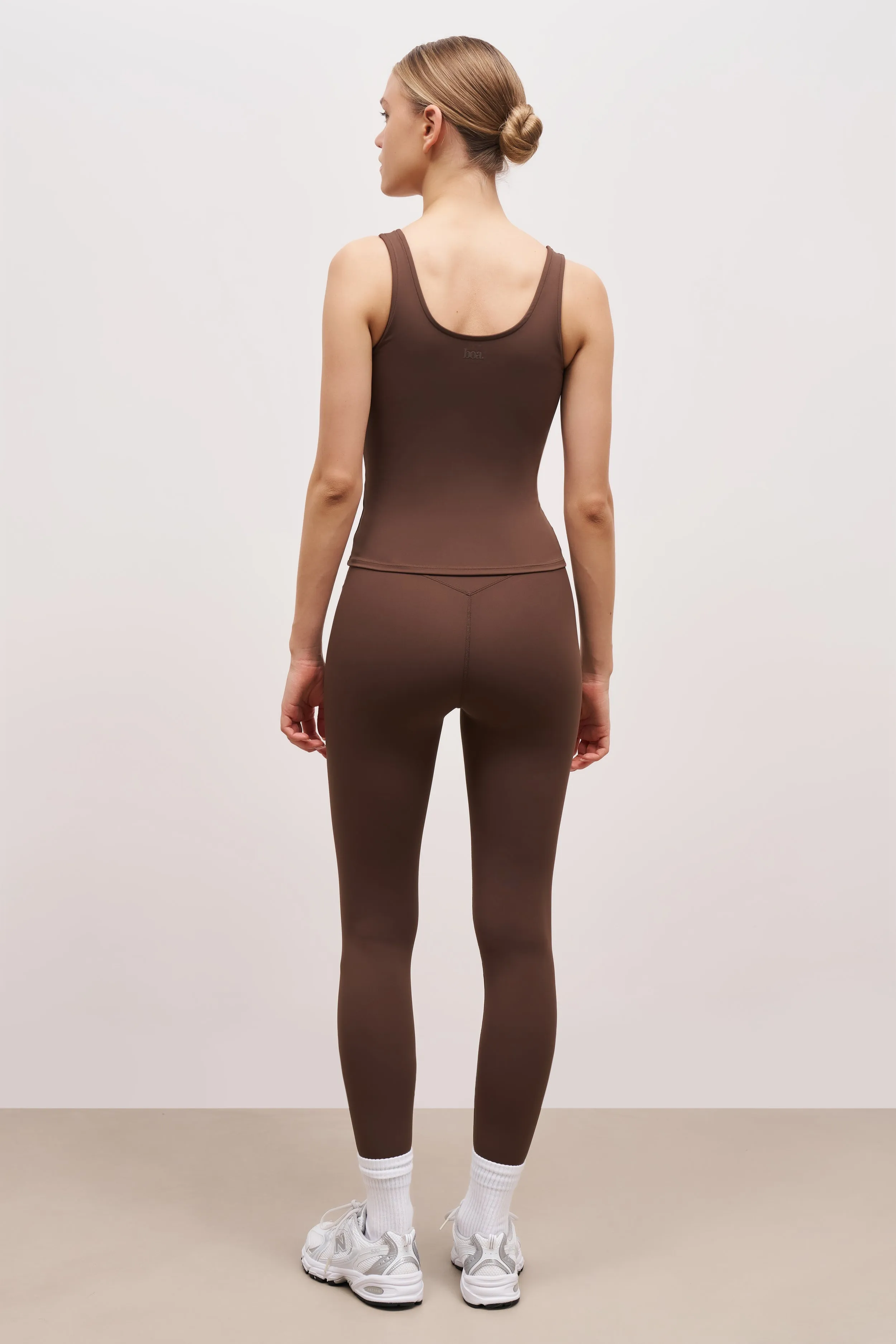 Urban Trend Base Sculpting Tank Top - Truffle