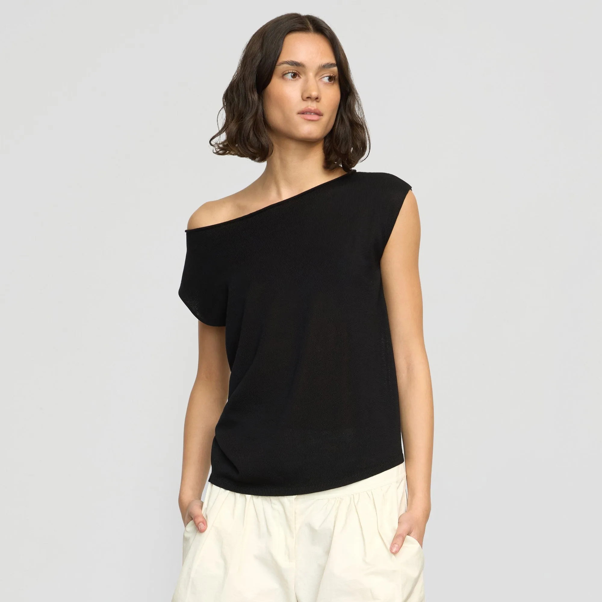 Hanna Off-Shoulder Tencel-Wool Top Antimicrobial Treatment