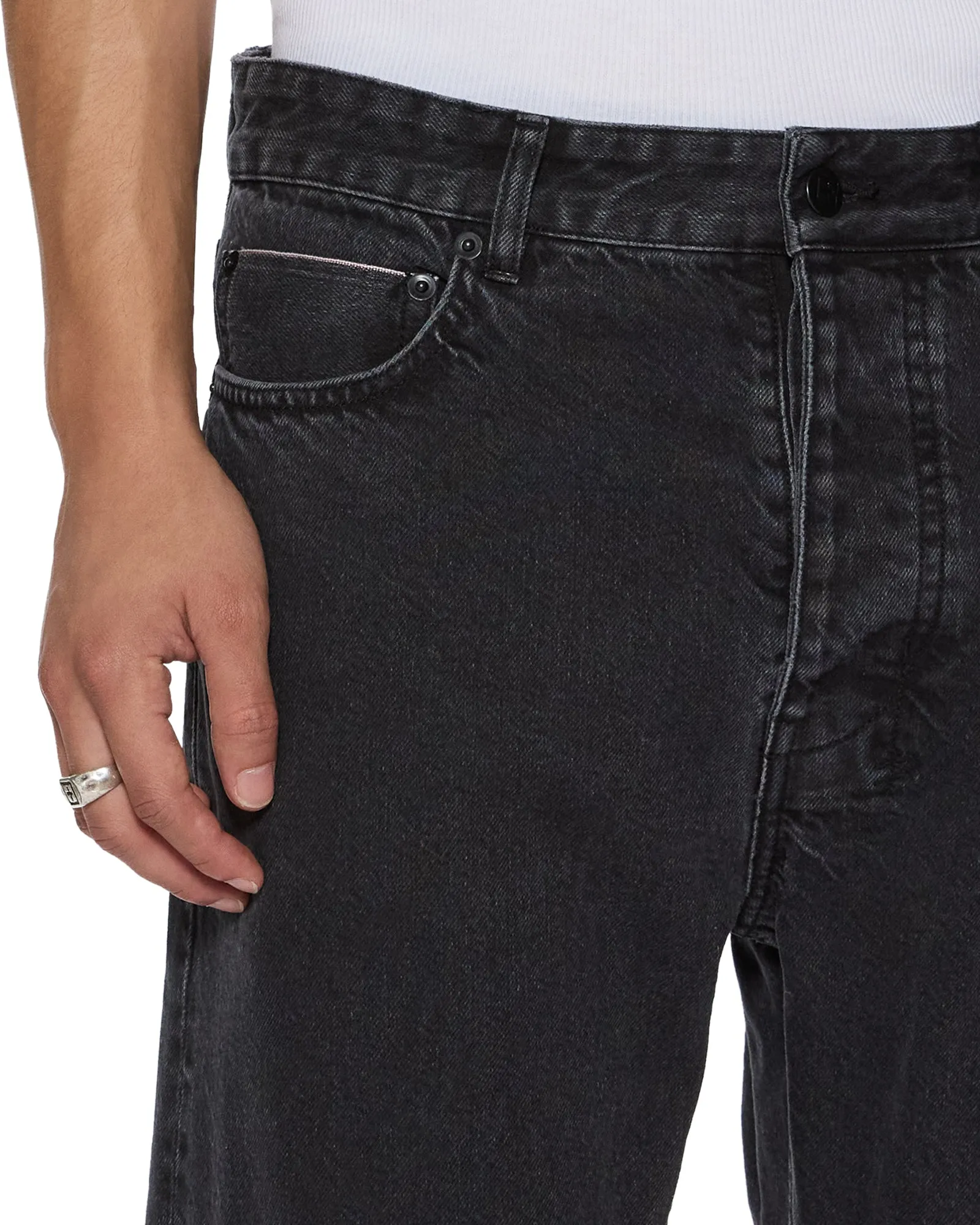 Timeless Cut Modern Casual HAZLOW SELVEDGE NY BLACK