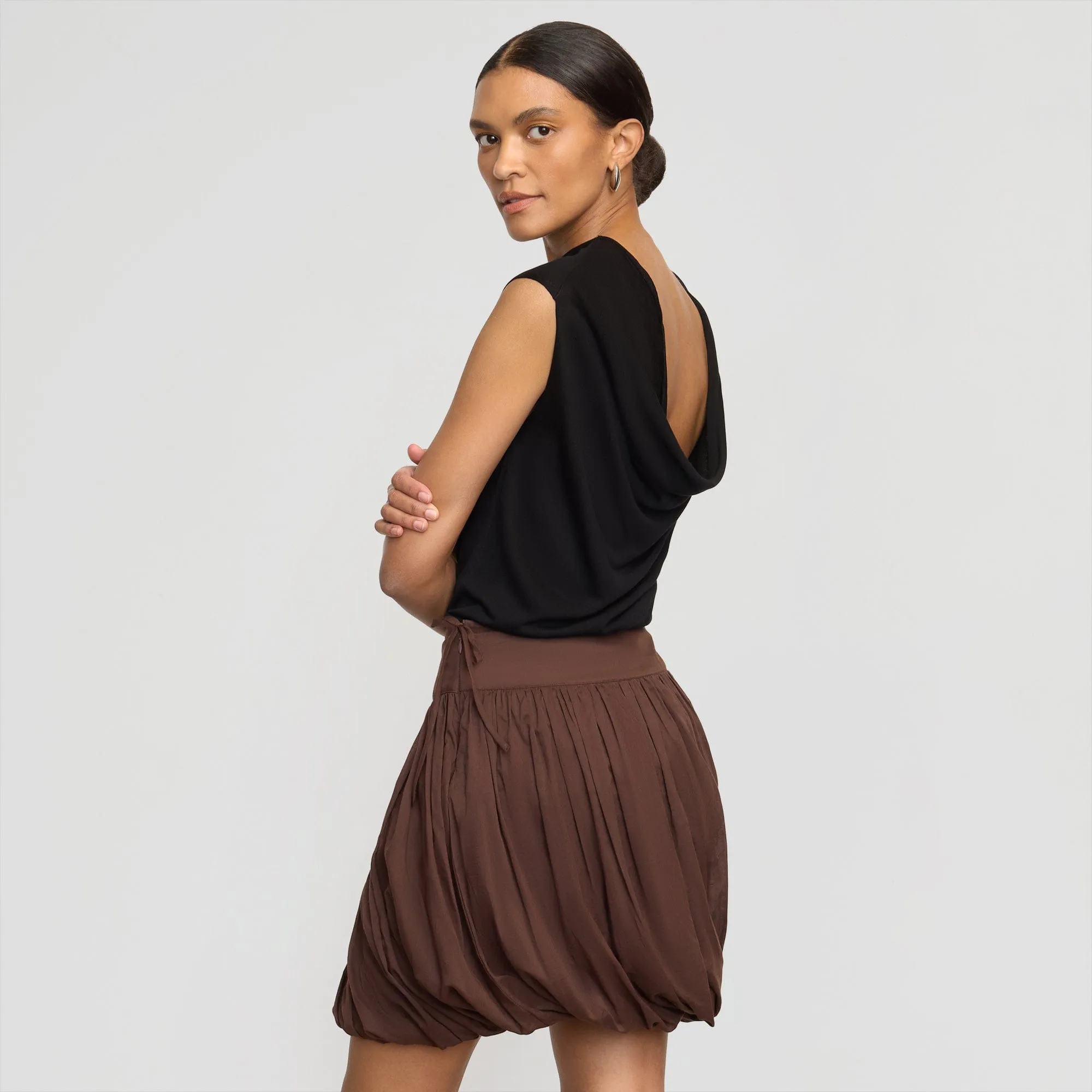 Hygroscopic Fiber Blend Cozy Must-Have Vallo Semi-Sheer Cowl-Back Knit Blouse