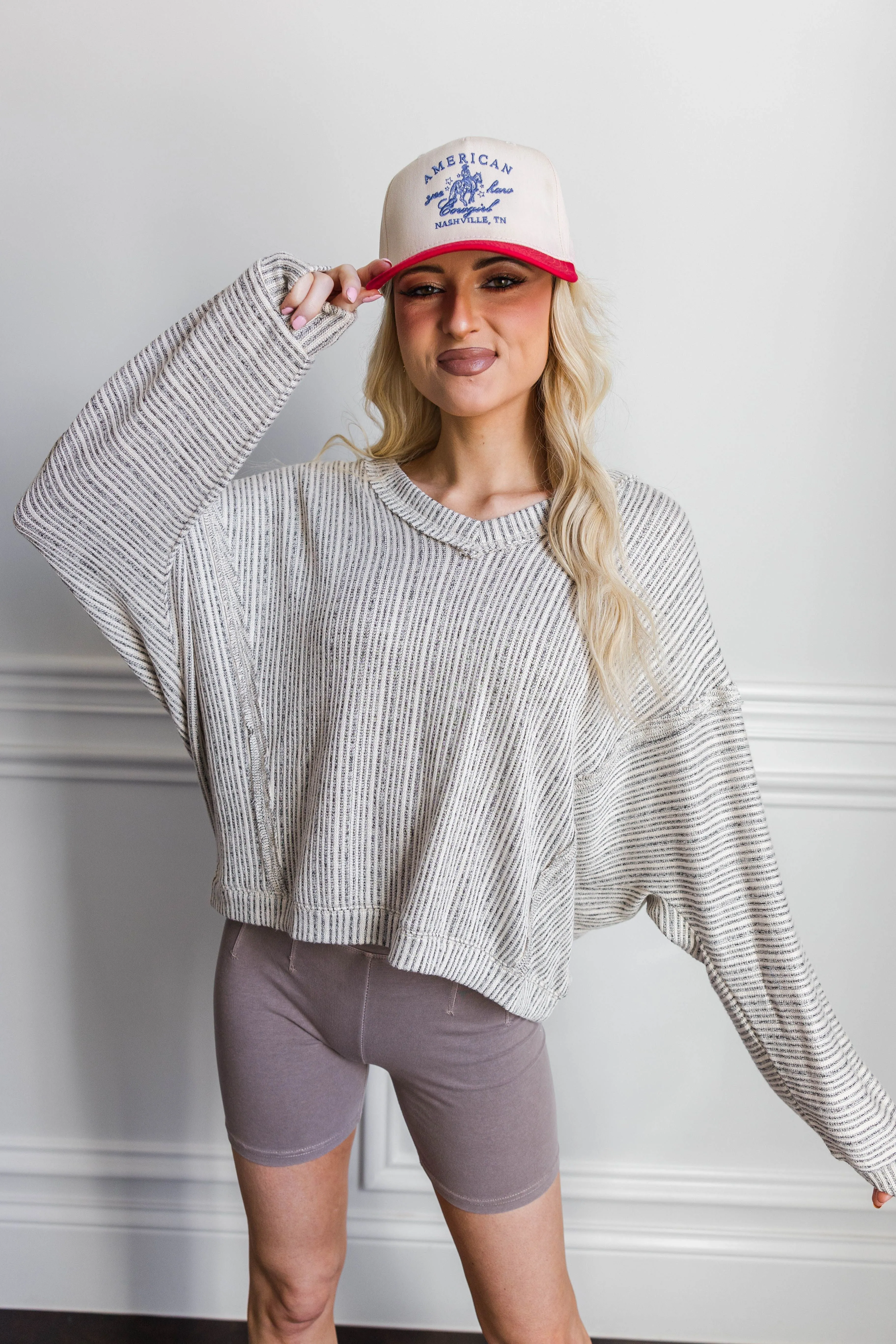 Hillsboro V Neck Sweater- Ivory standard fit
