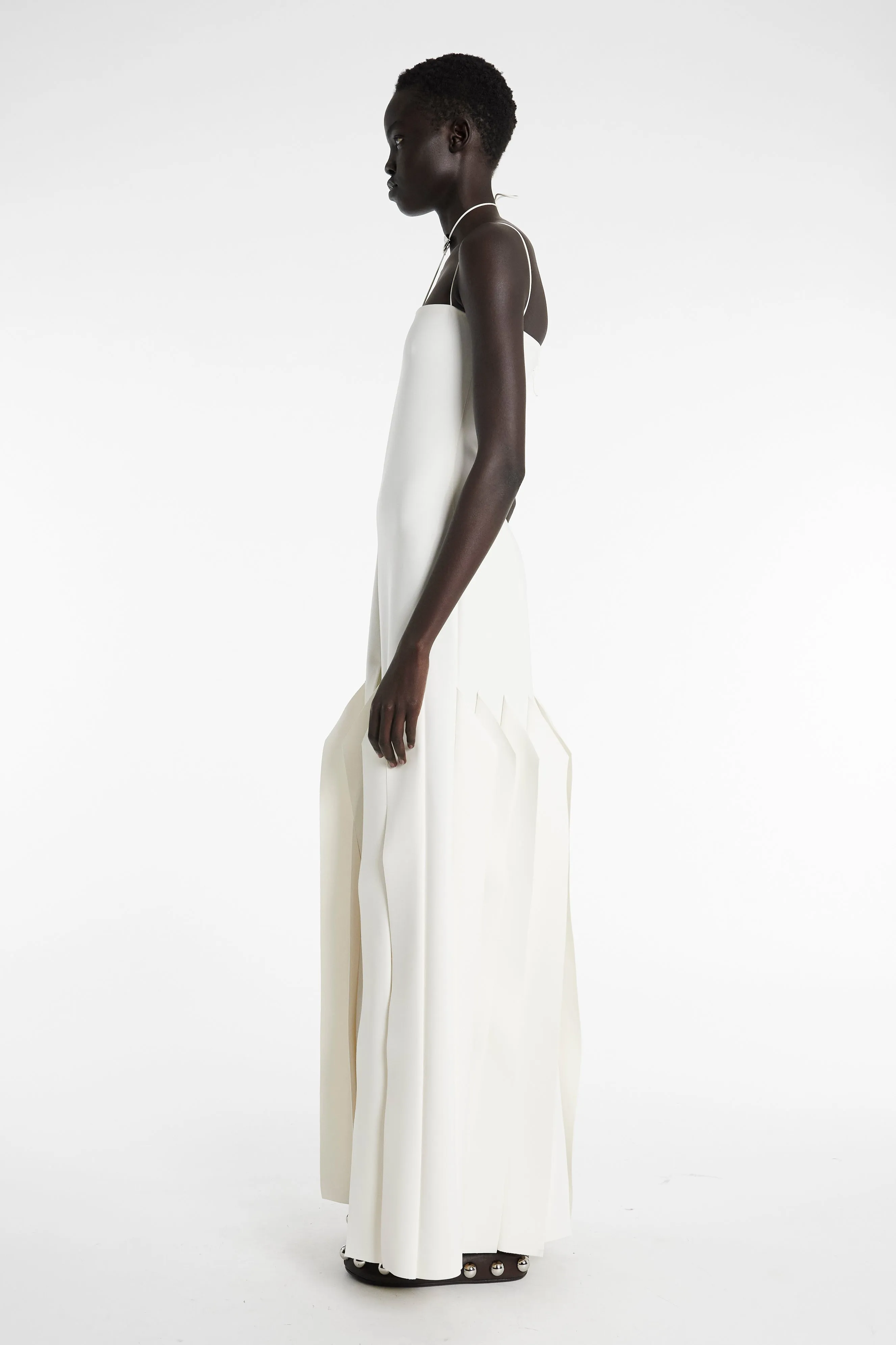 Full Length Lip Choker Dress Ivory Contrast-Lining Calm Beauty