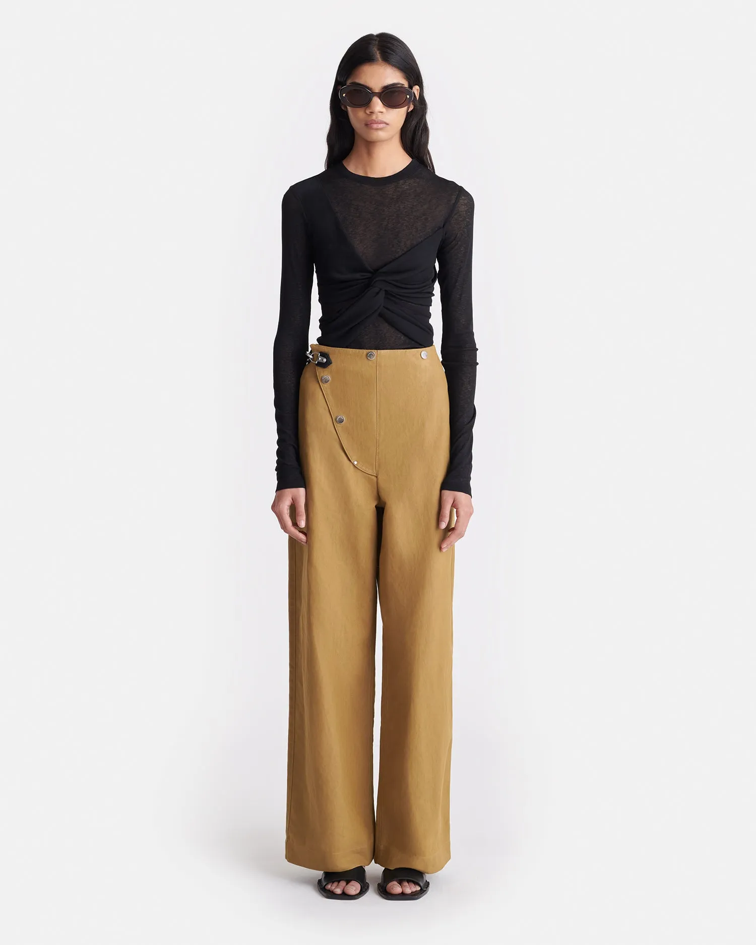 Workout Apparel Sun Protective Fabric Izolda - Draped Mesh Jersey Top - Black