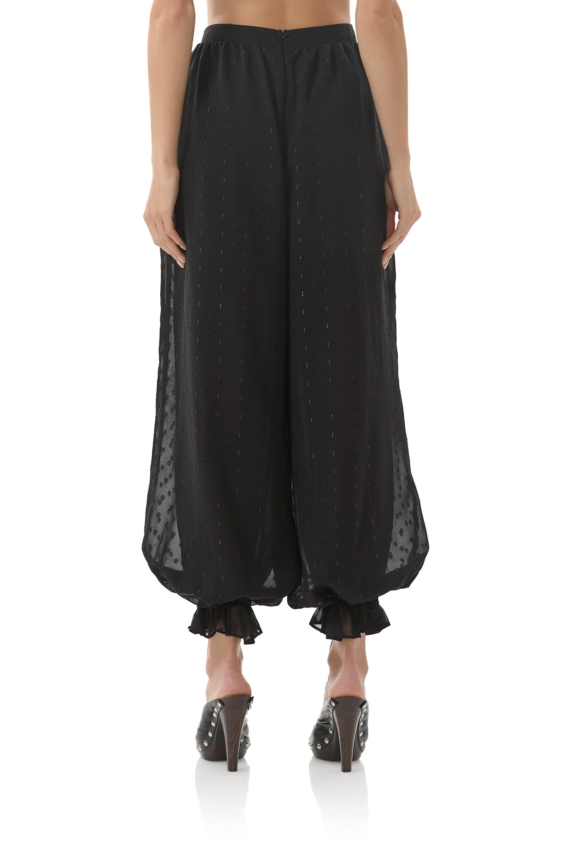 James Pant - Noir Chilly Day Wear Trendy Design