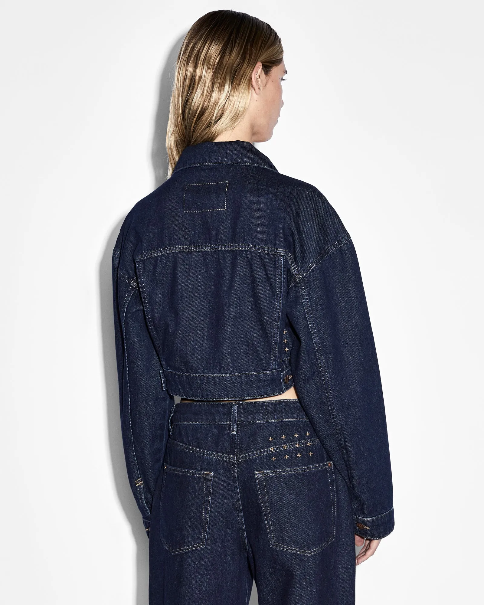 KOMMAND JACKET LEGACY Schedule