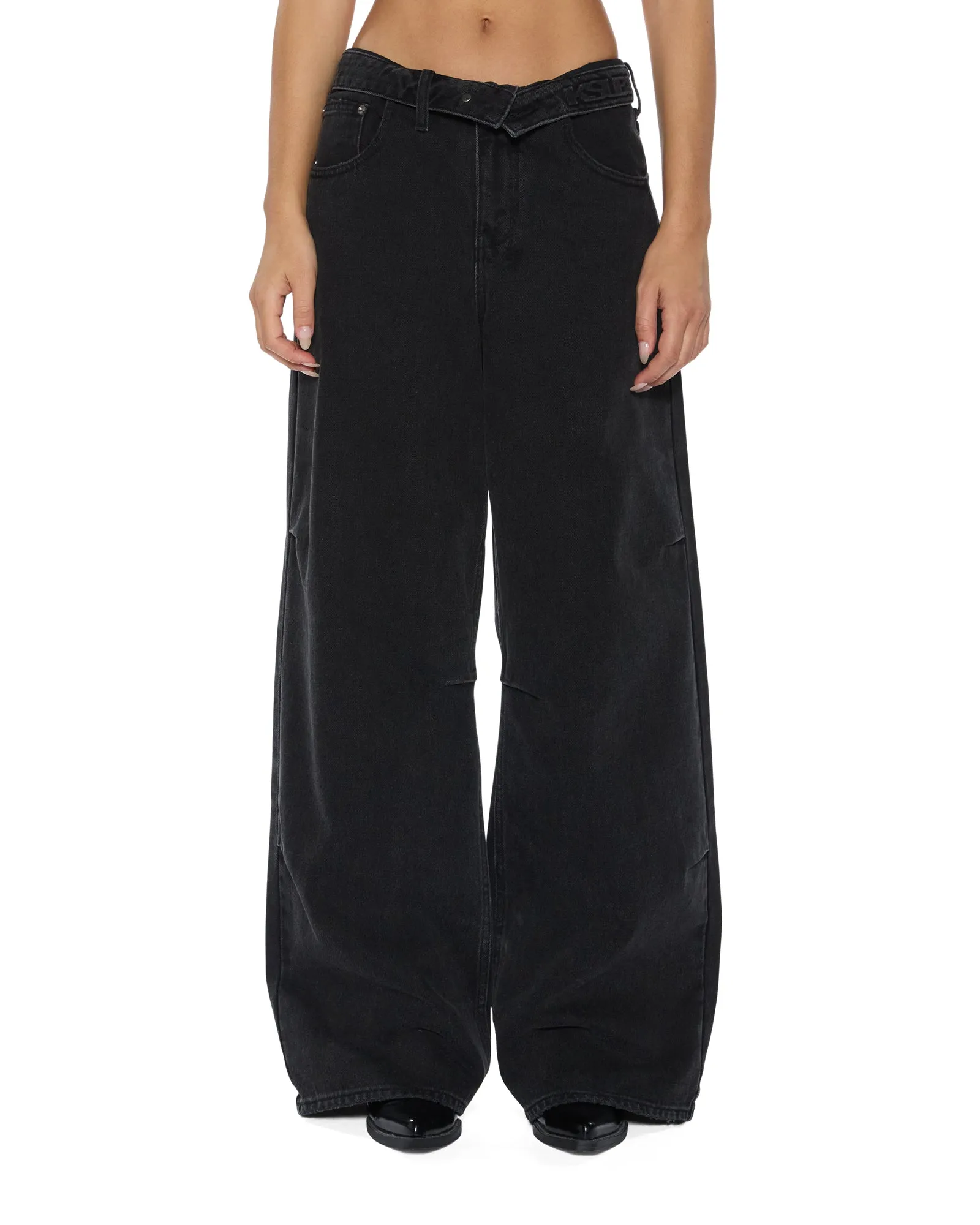 Everyday Ready Weekend Style Stretch Bold Look KSUPER FLIP NOIR