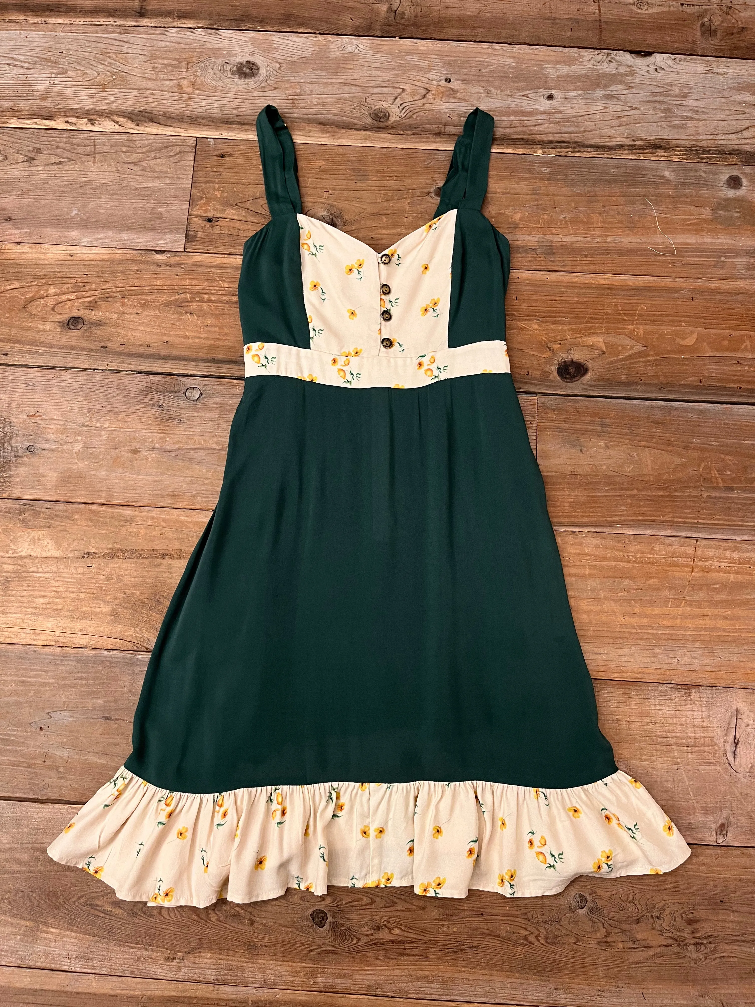 Low Key Urban Aesthetic Gemma Dress in Green Poppy