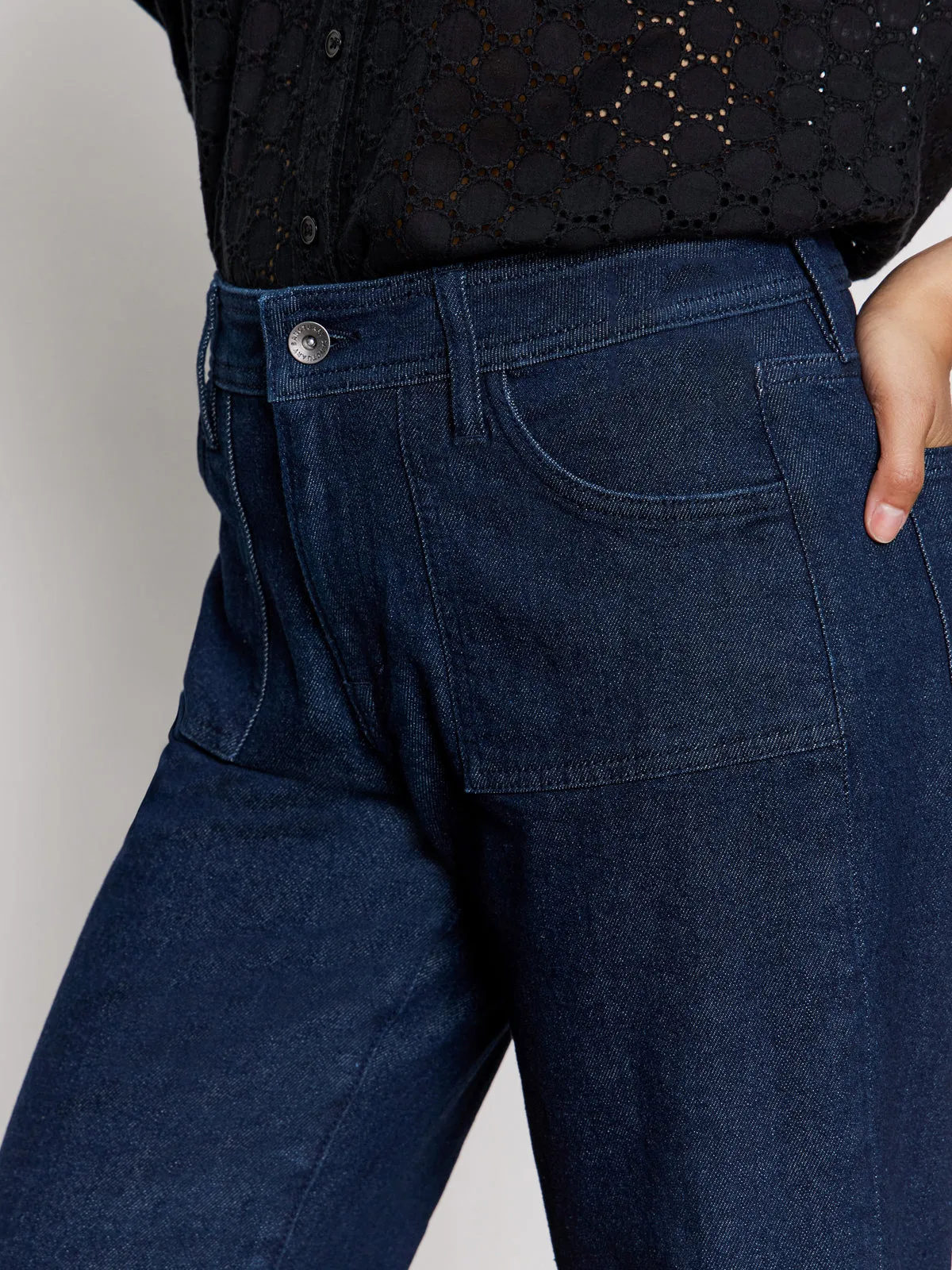 Flattering Fit Wear League Crop Jeans Plot Twist