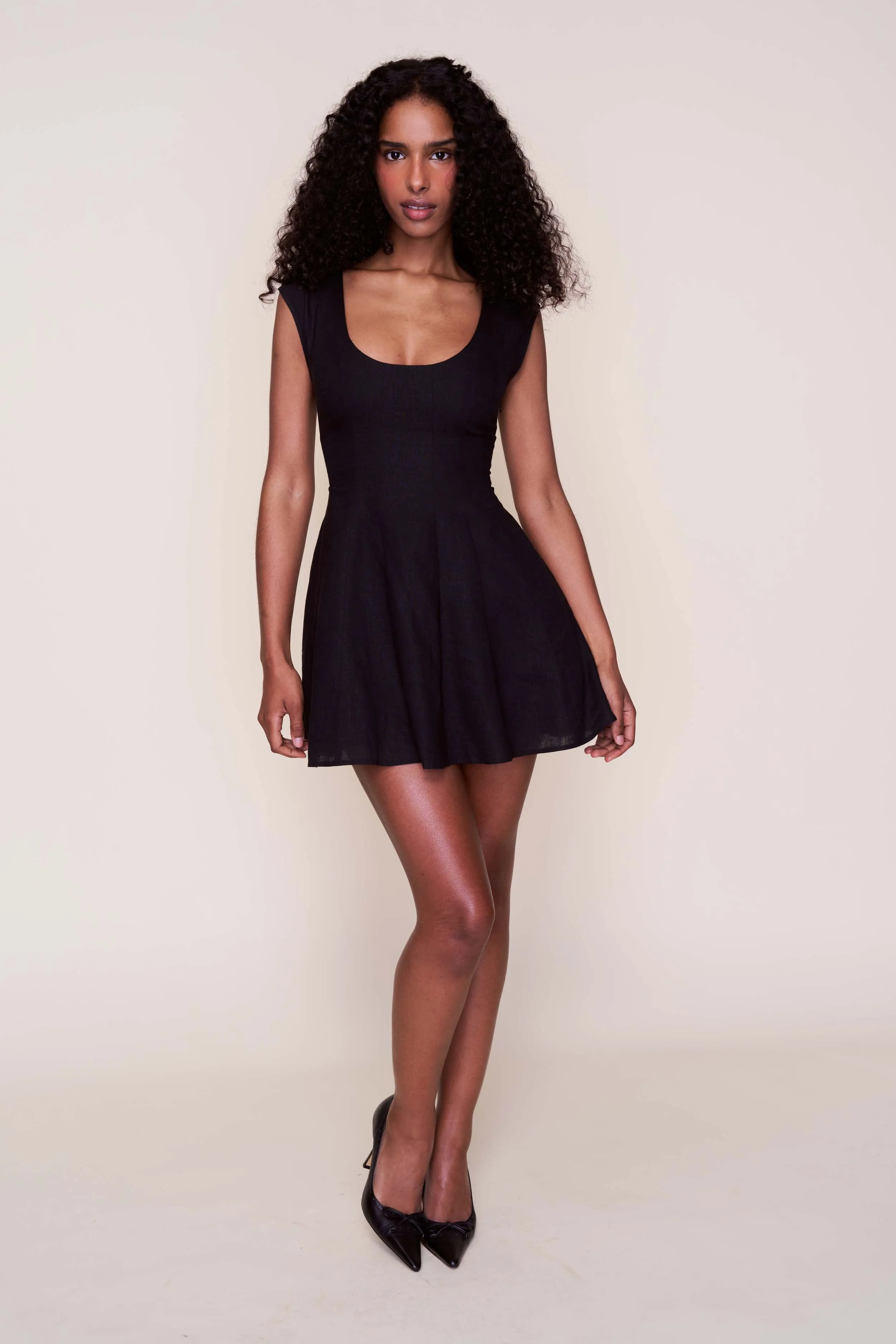 Leila Mini Dress Minimalist Fit