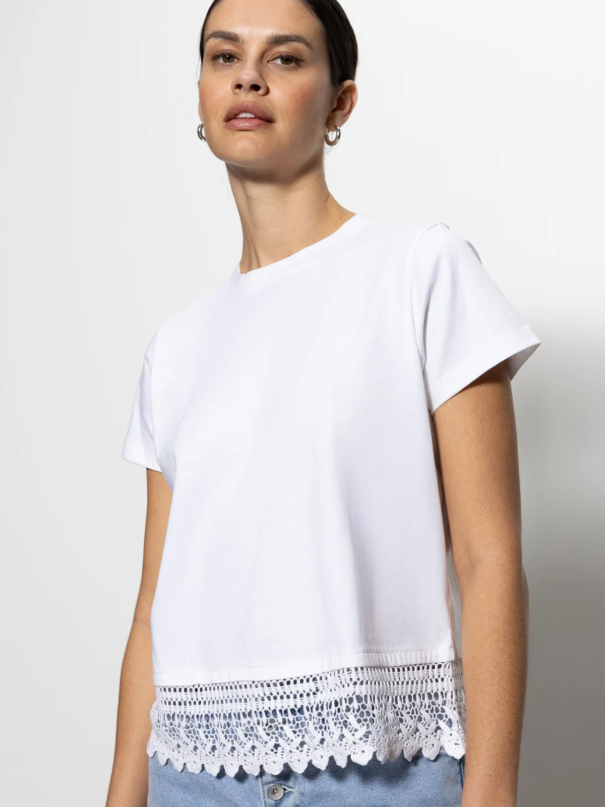 Lace Remix Perfect Tee White Casual Vibe Wear Sustainable Packaging