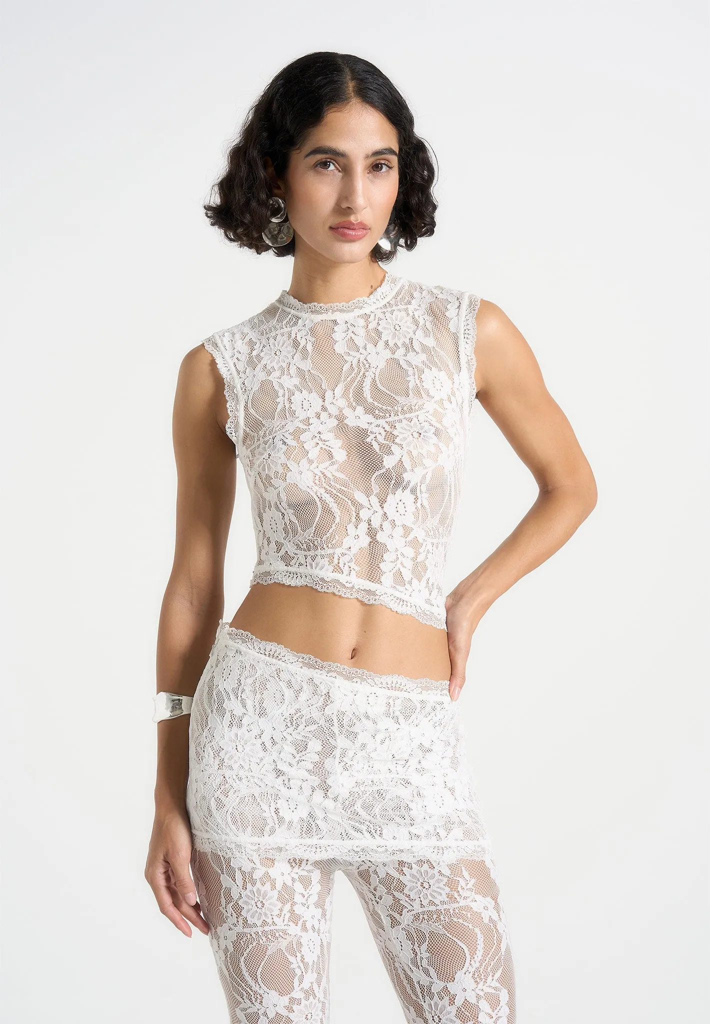 Comfort Fit Eugenie - Lace Asymmetric Top - White