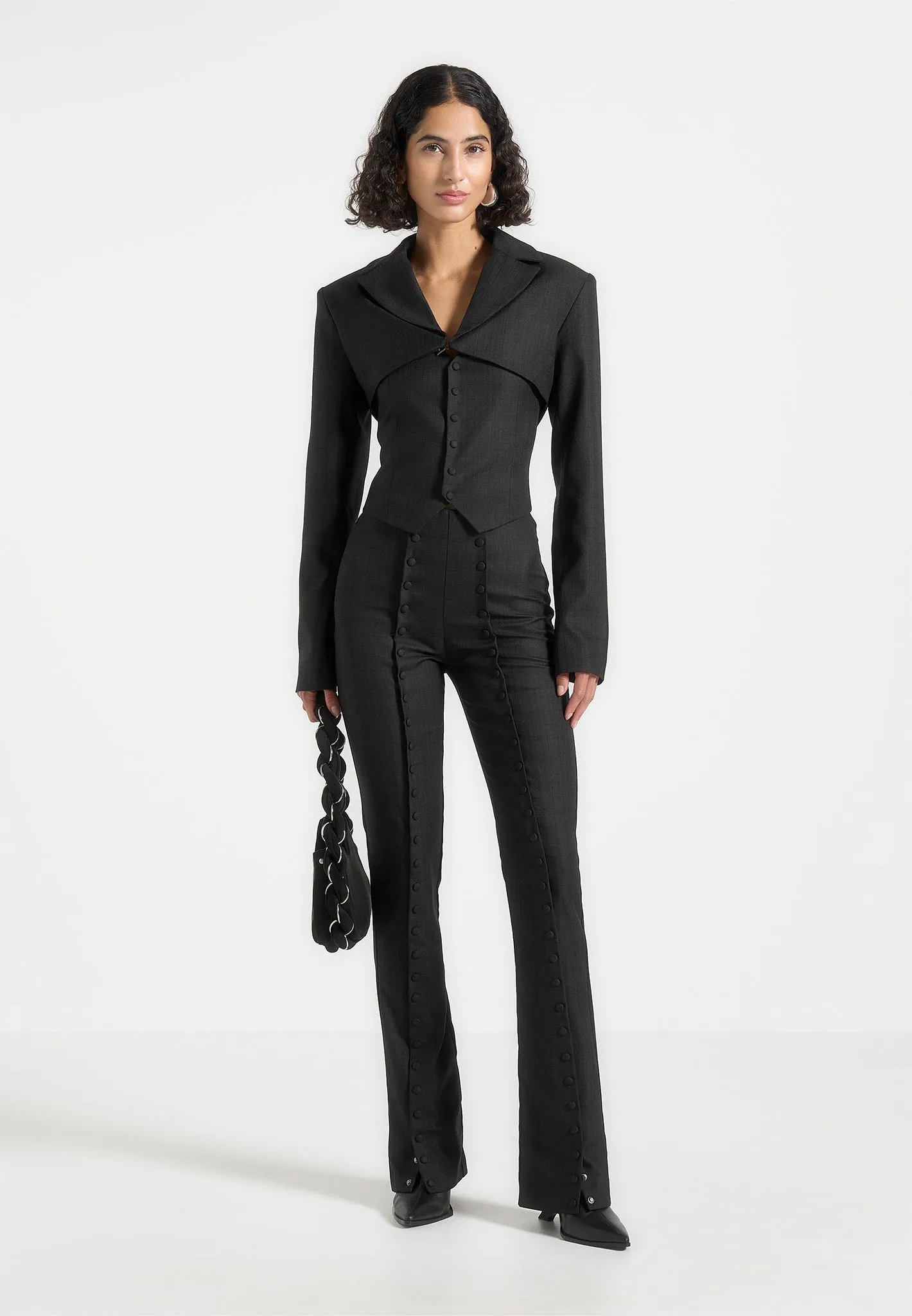 Relaxed Look Chic and Elegant Lise - Cropped Tailored Blazer & Button Detail Bandeau - Black