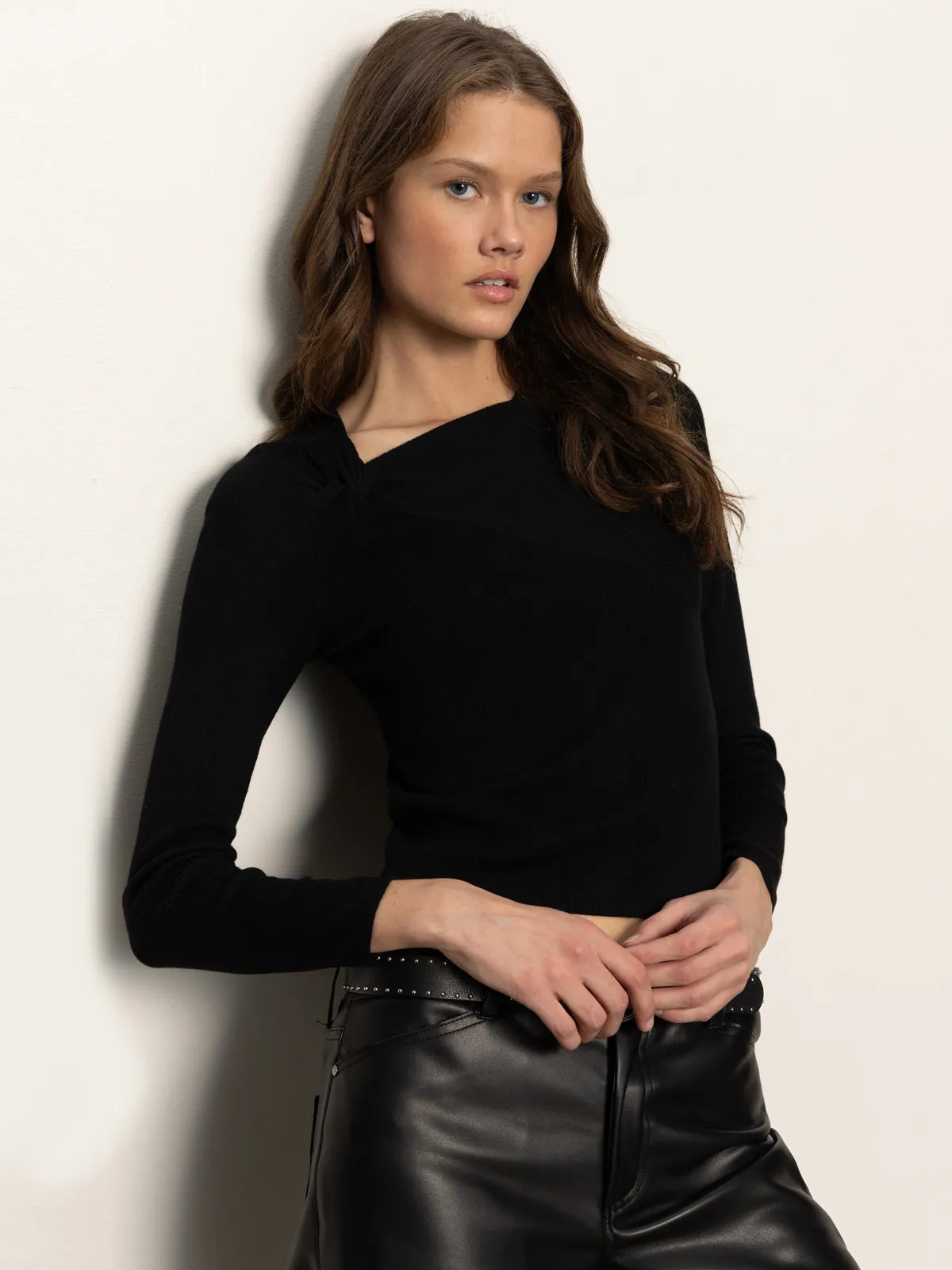 Anti Pilling Finish Long Sleeve Shoulder Twist Top Black
