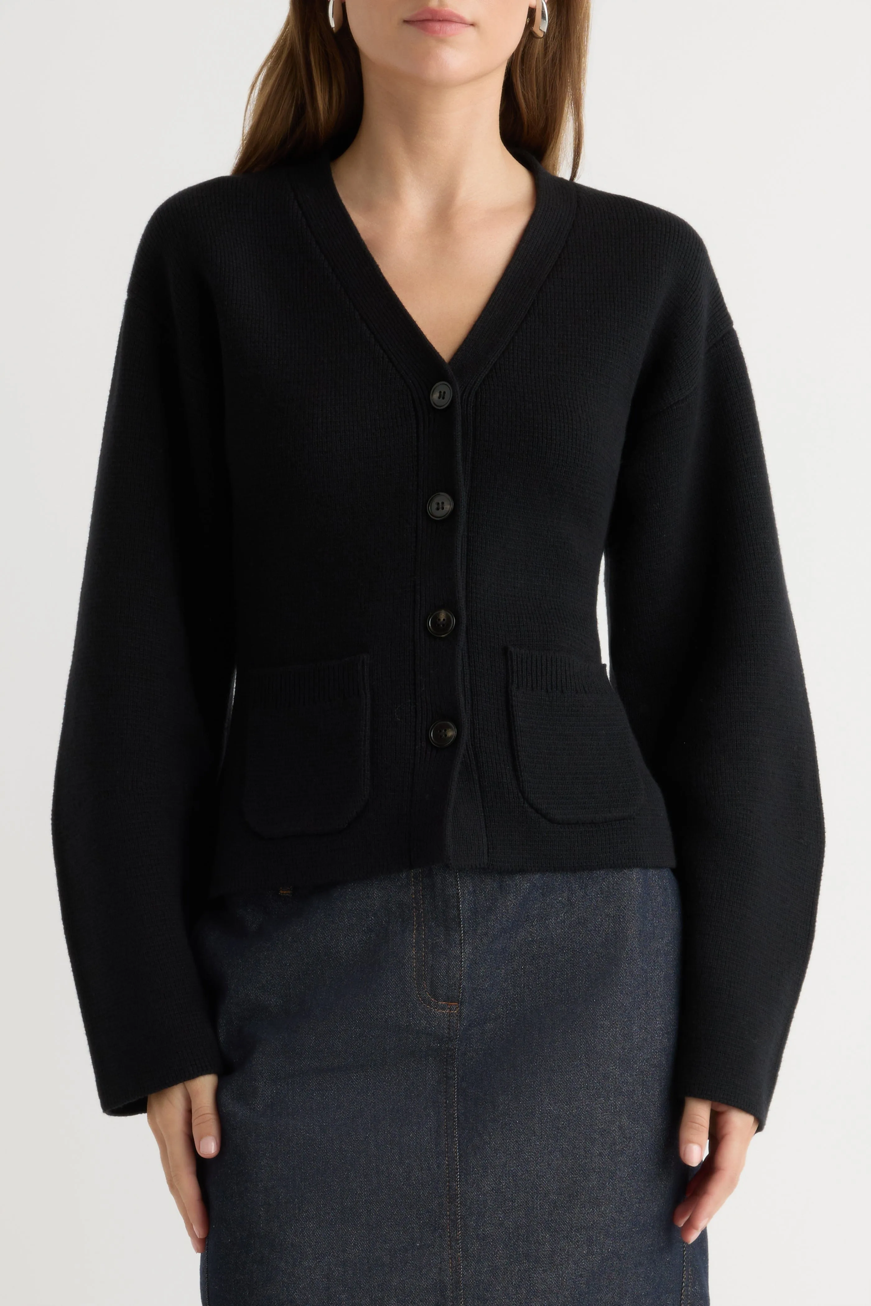 All Day Comfort Fit Casual Chic Elinor Organic Cotton-Wool V-Neck Cardigan