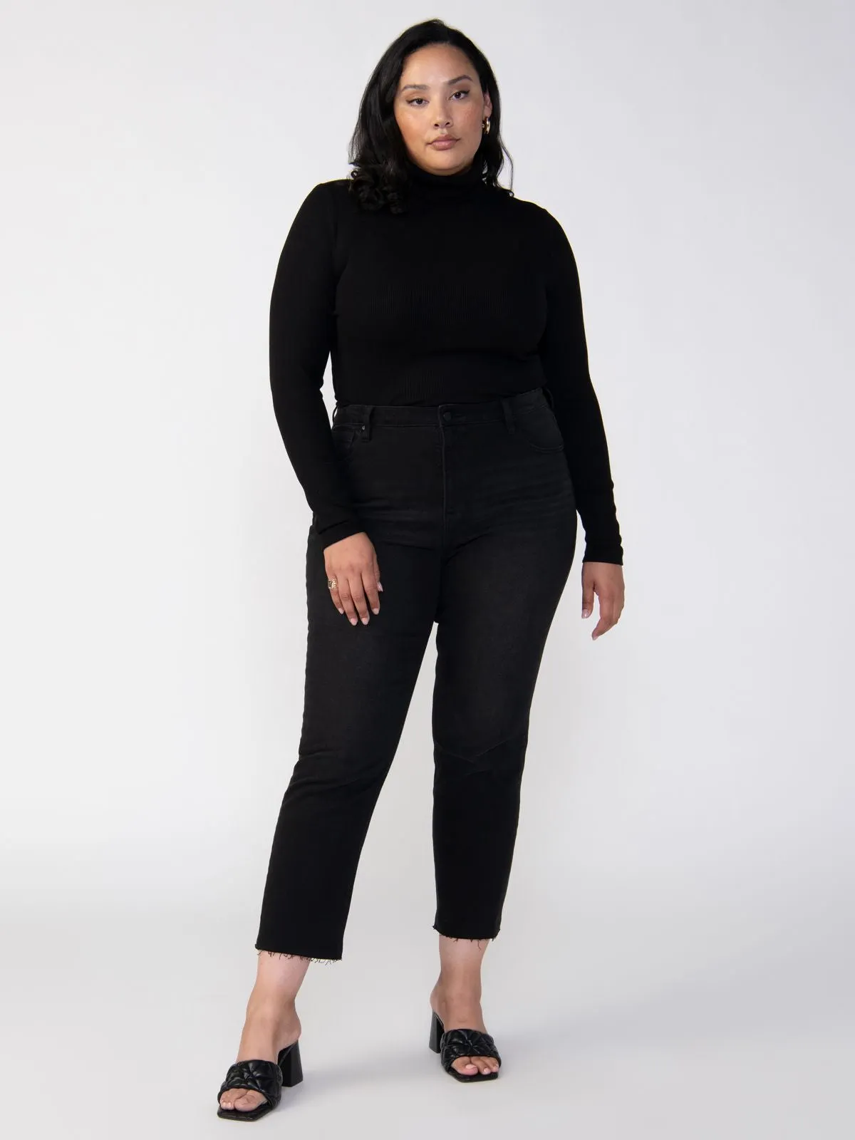Essential Turtleneck Top Black Extended Sizing WaffleWeave Smooth Seam Transition