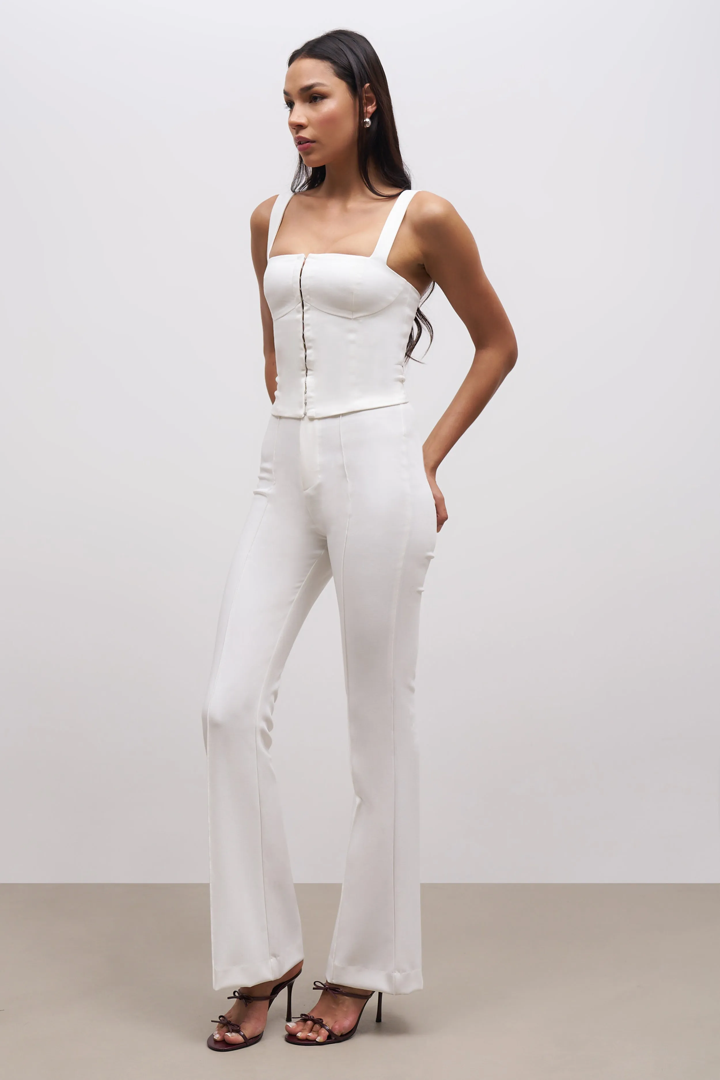 Comfortable fit BreathableFabricTech Square Neck Hook & Eye Corset - Ivory