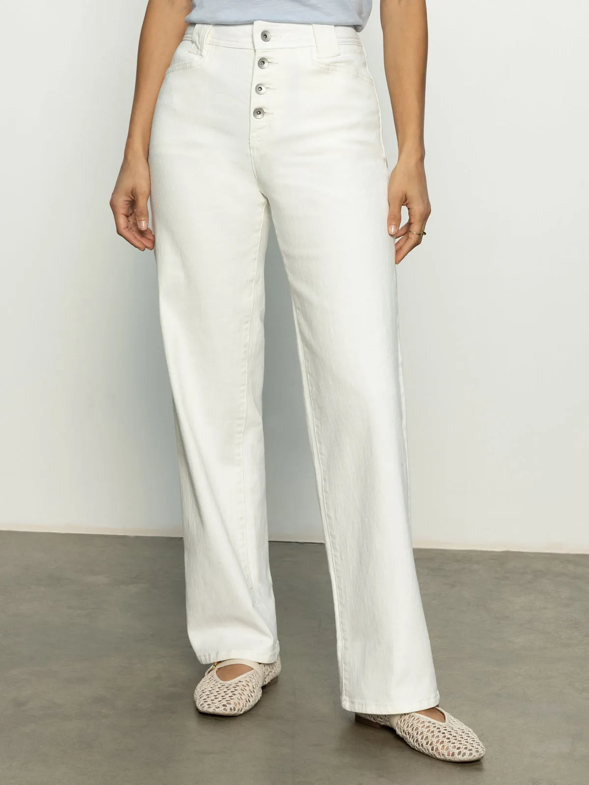 Cool Silhouette Luna Cuffed Standard Rise Jeans Bleached White