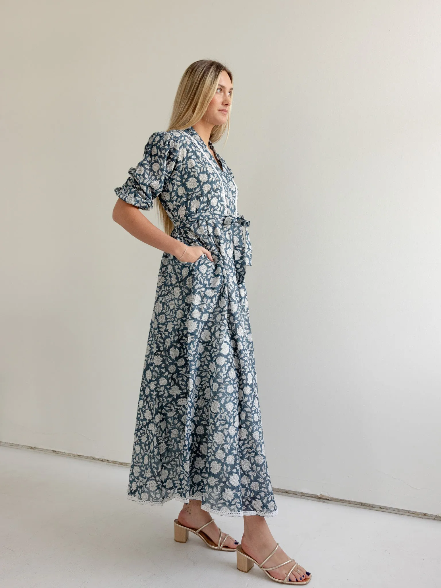 Maison de Fr??d??ric - Cassis Dress light layering