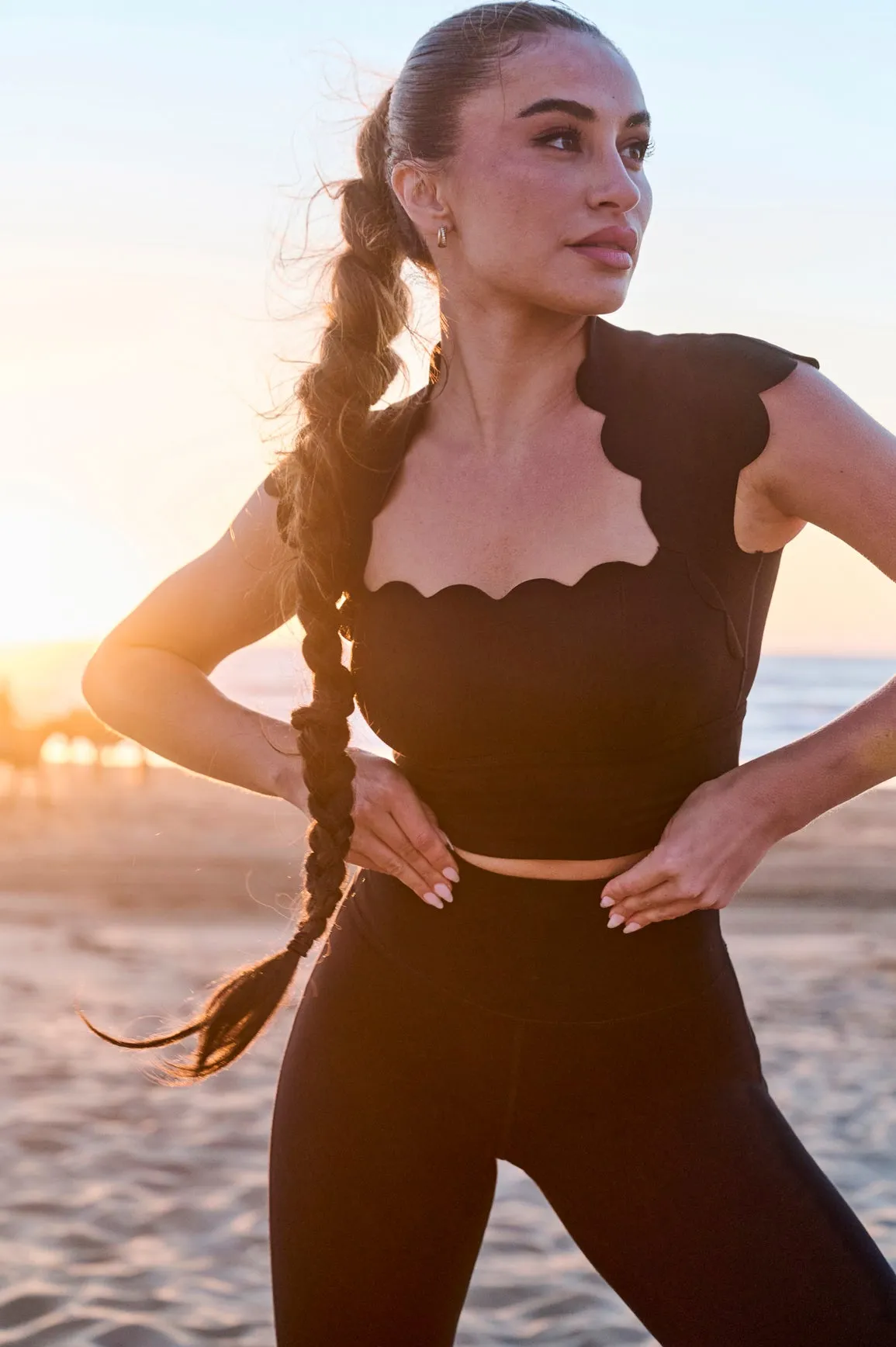 Flexible Closure WISKII Rise Above Scallop Bra