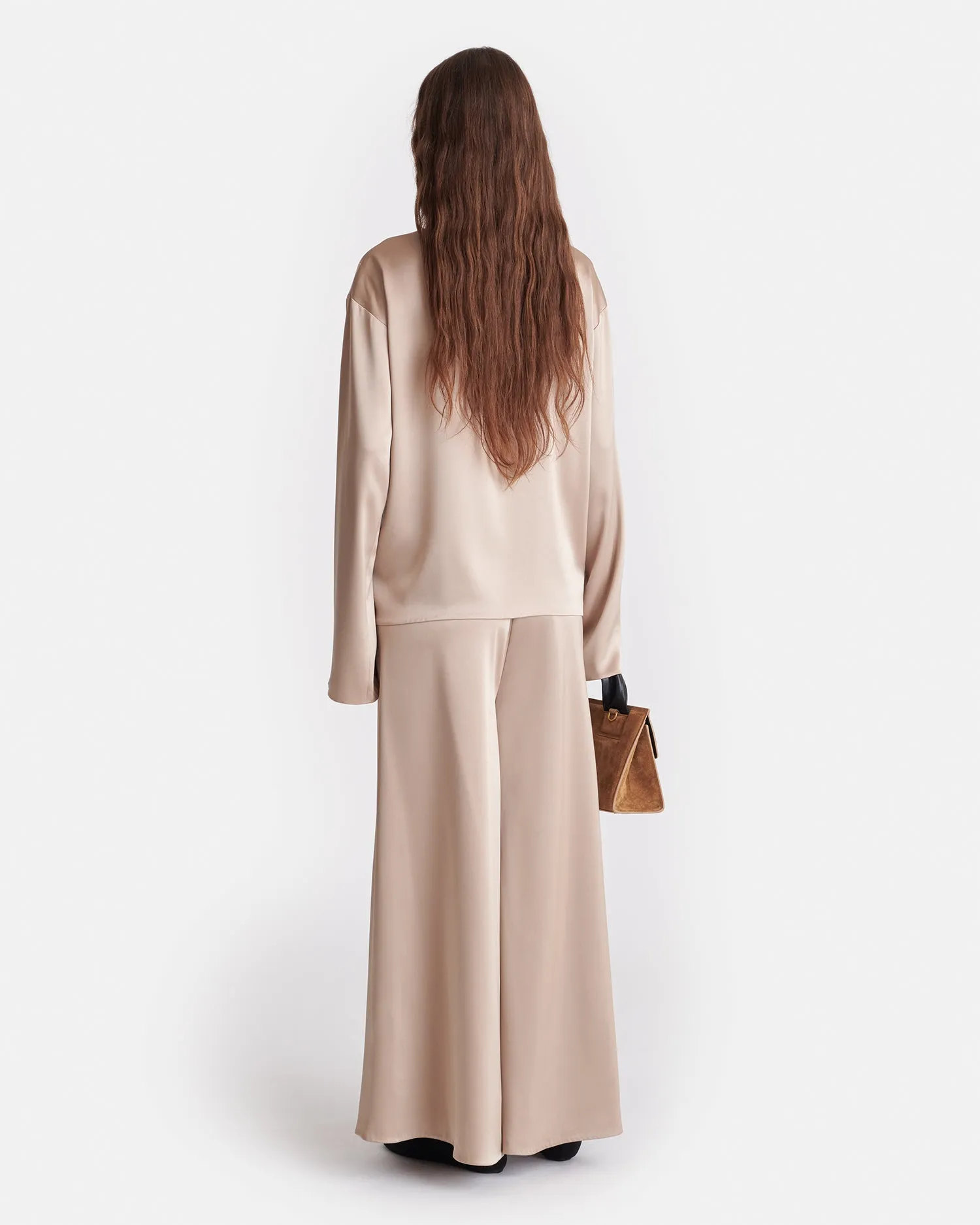 Mencia - Slip Satin Polo-Neck Top - Dune ComfortStretch casual top