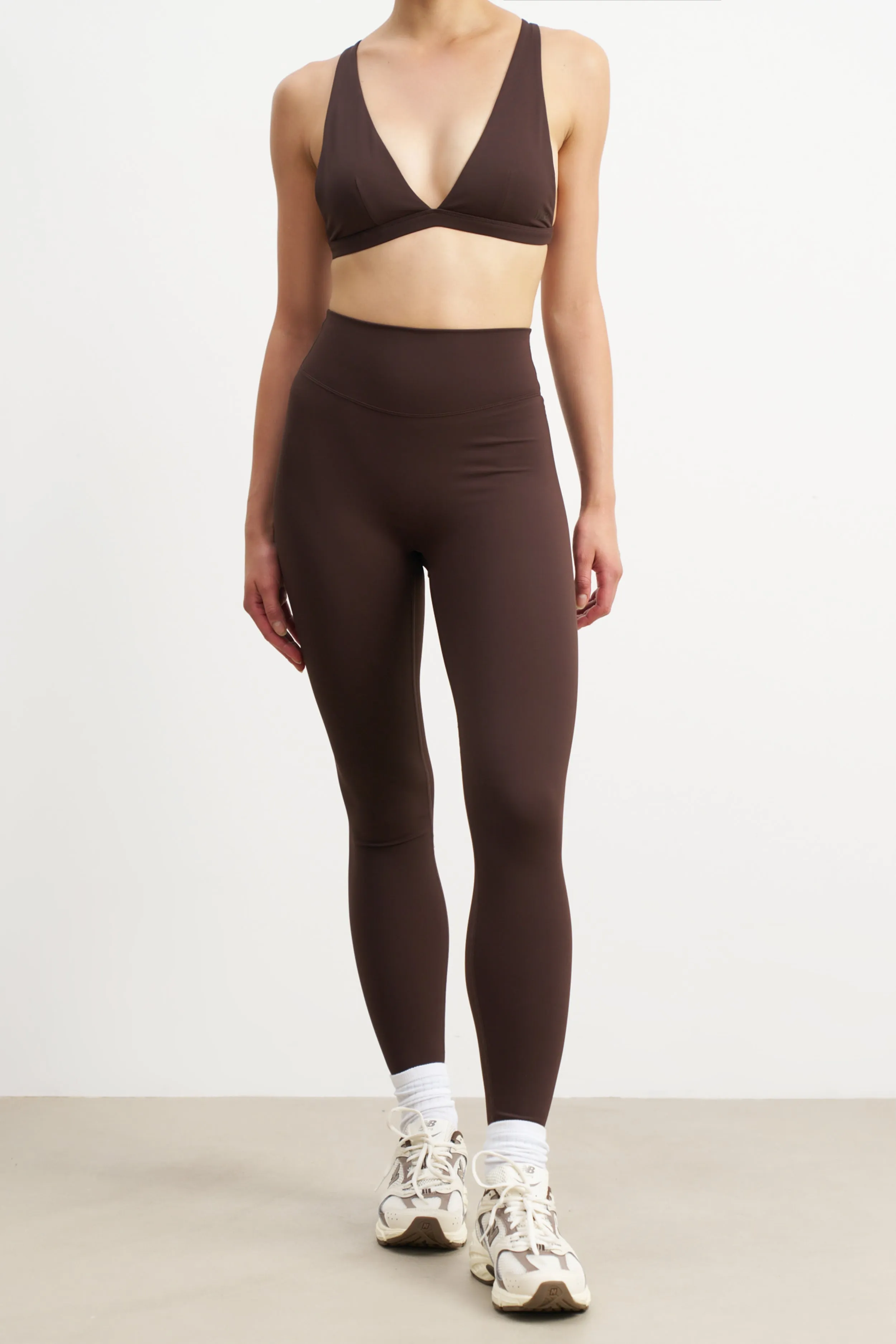 Base Sculpting Leggings - Carob anti wrinkling