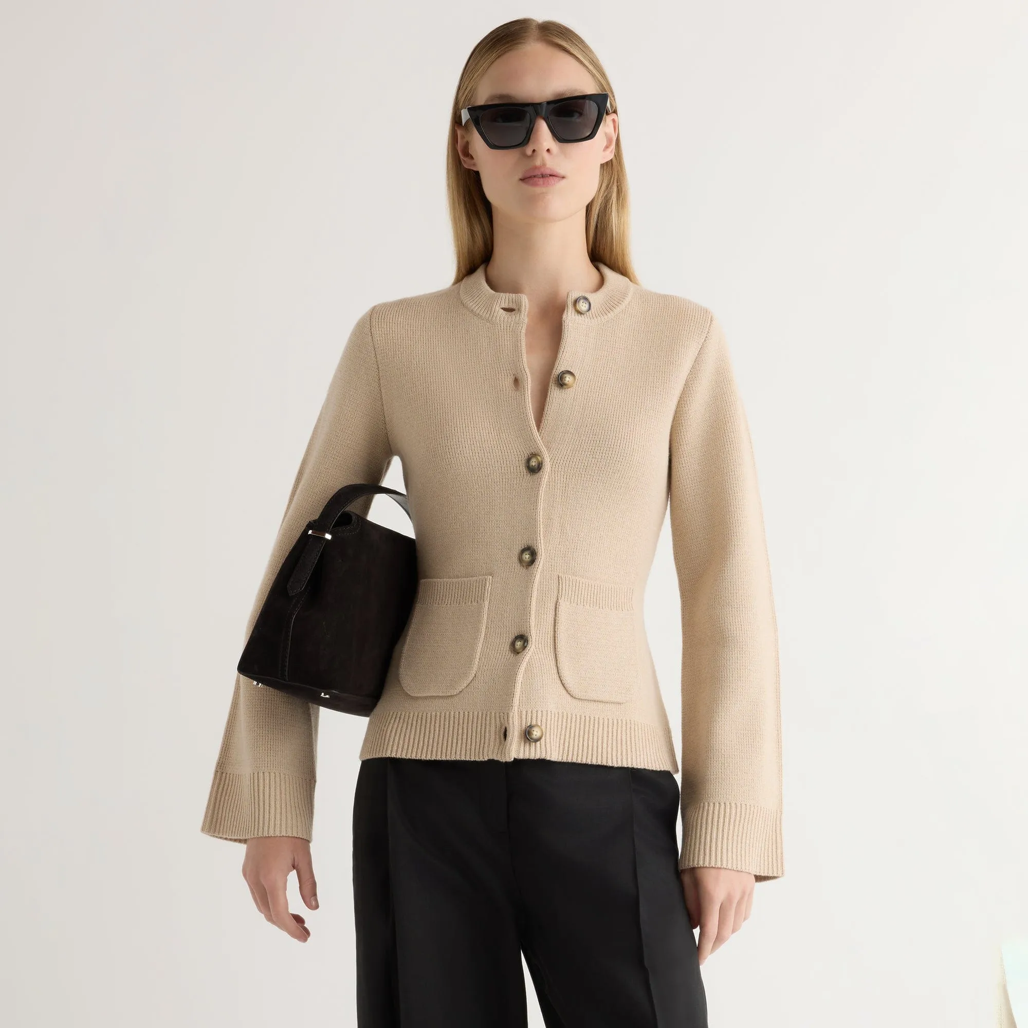 Soft Knit Piece Soft and Warm Eames Organic Cotton-Wool Cardigan