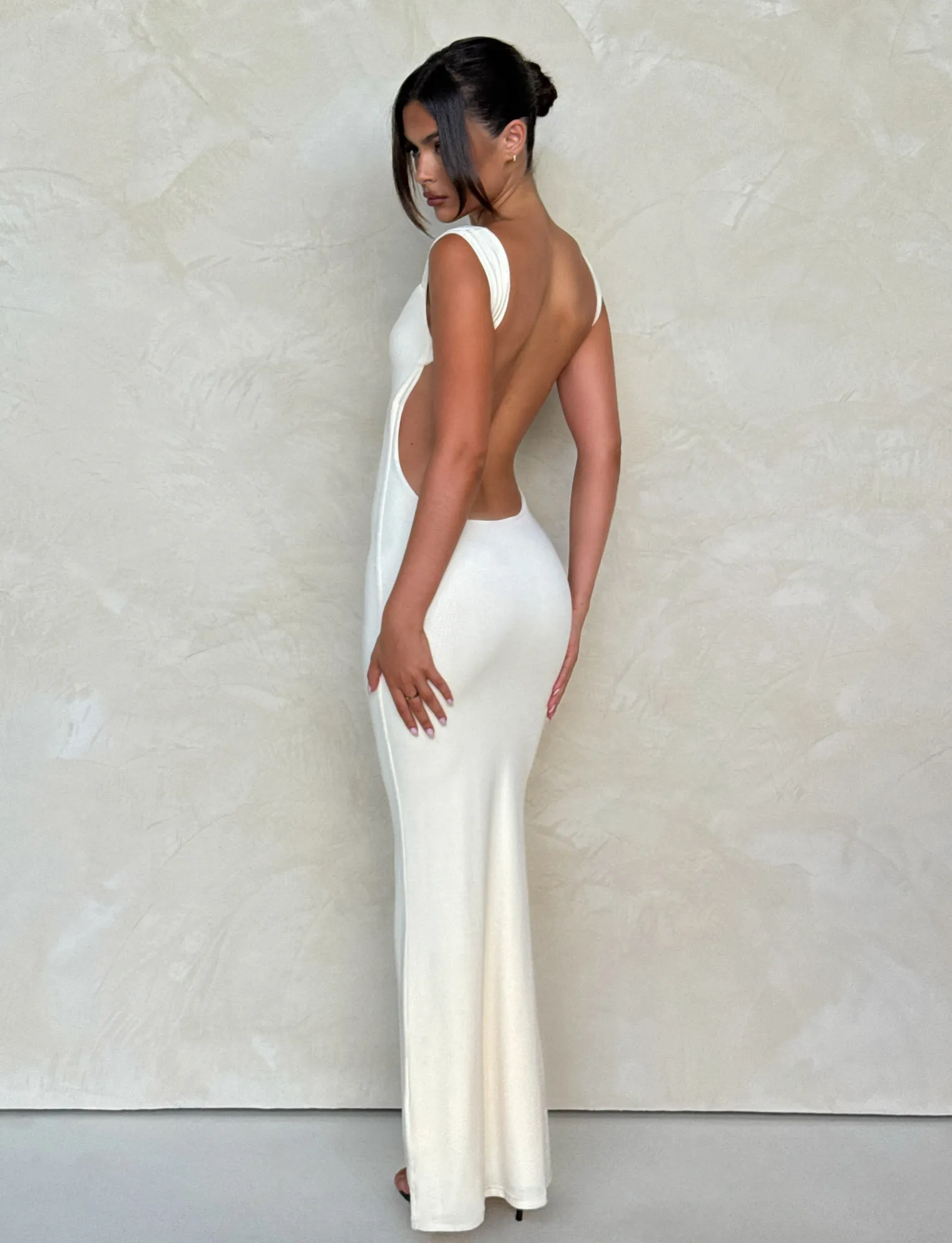 MORANA DRESS - YELLOW : BUTTER solo wear Cool Palette