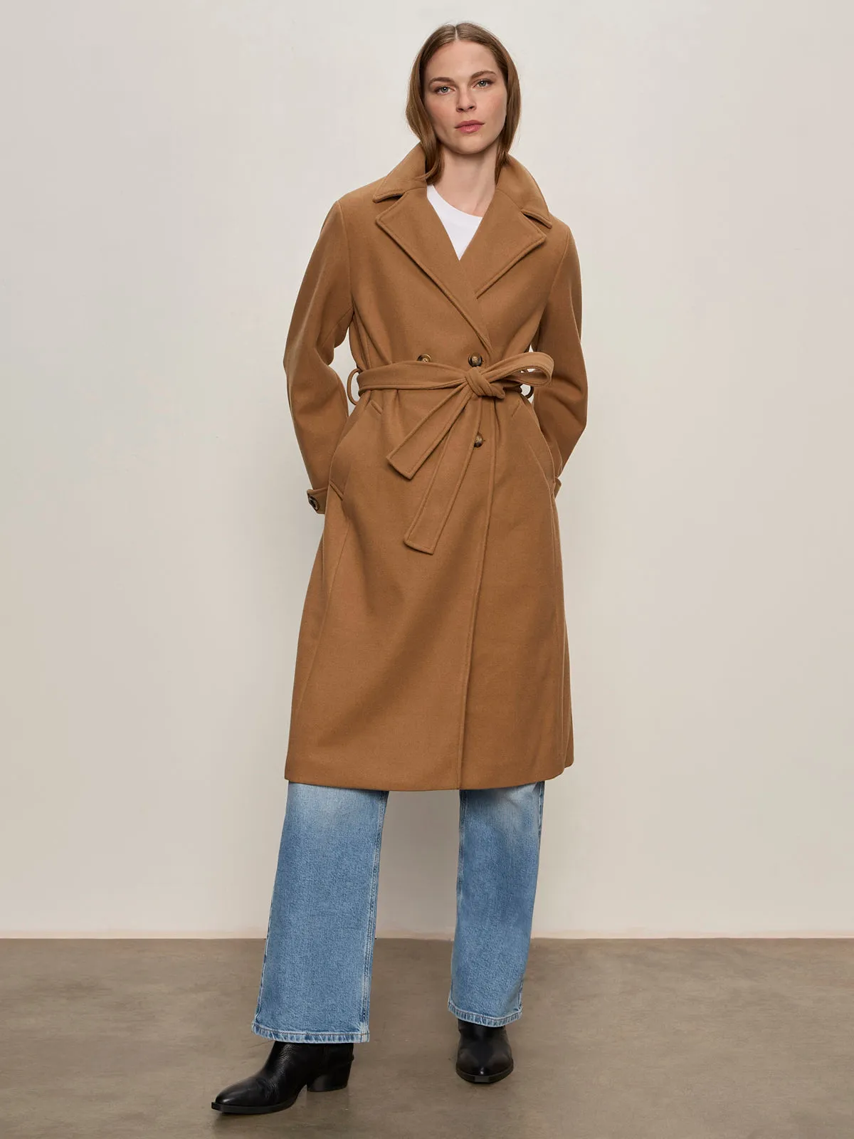 System label Aria Wrap Coat Camel