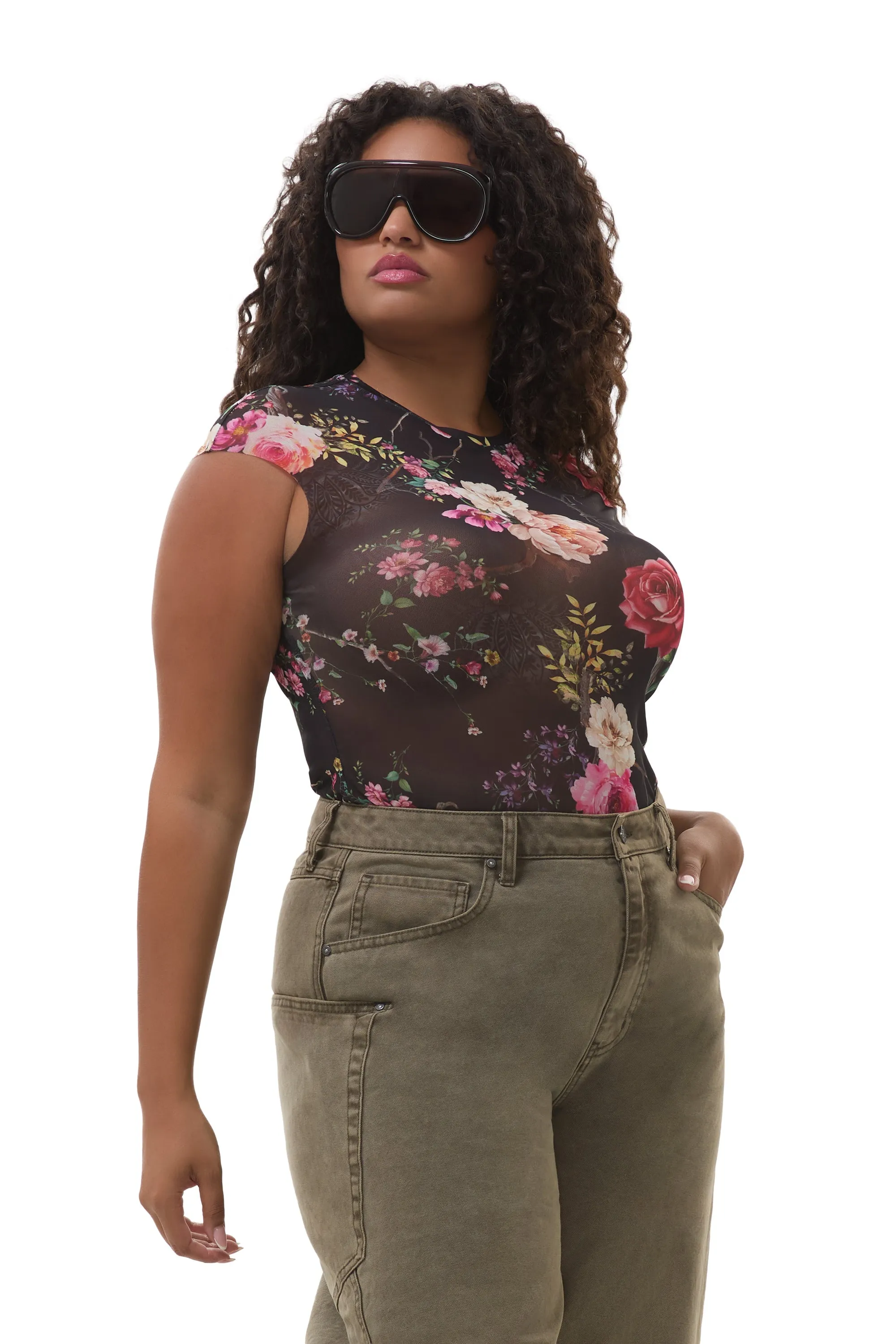 Nina Top - Noir Summer Rose Everyday Style
