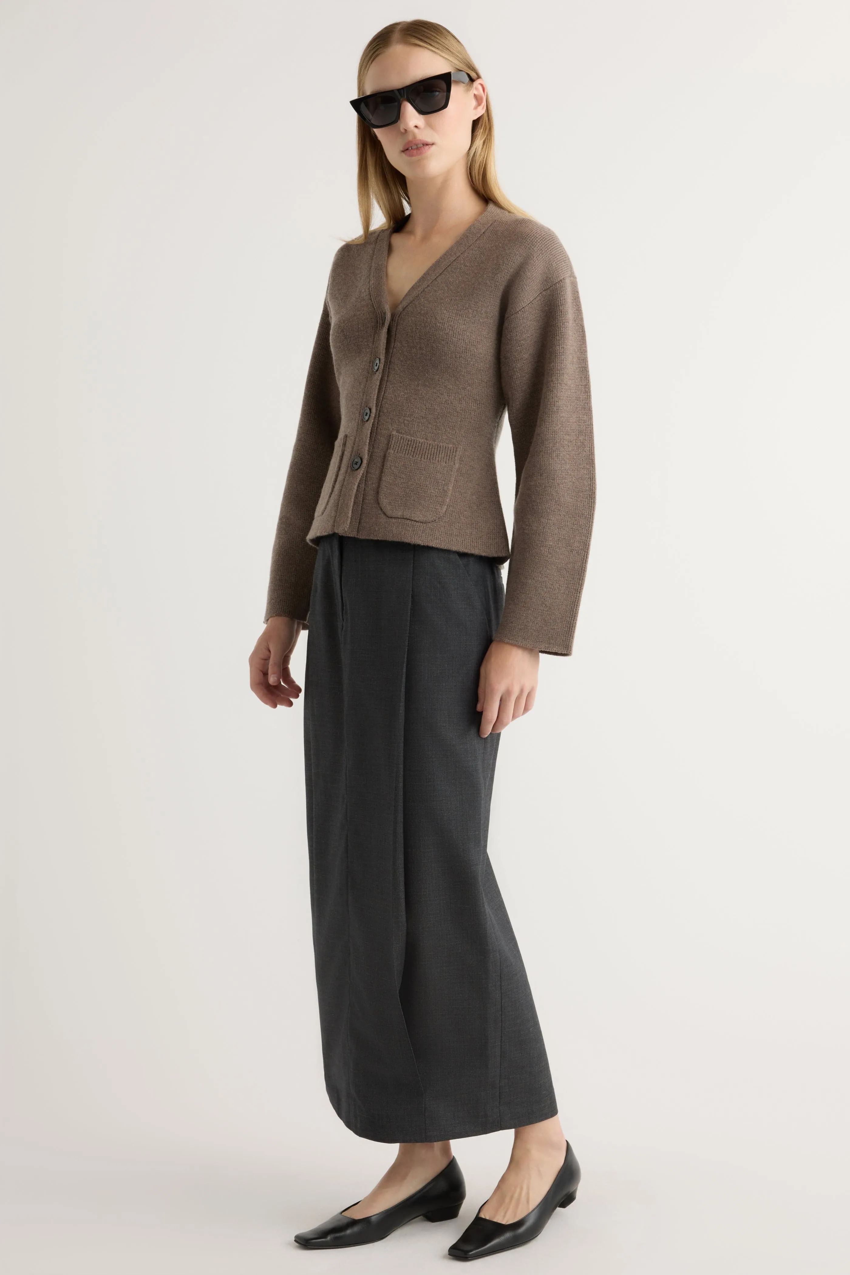 Stylish Knit Look Elinor Organic Cotton-Wool V-Neck Cardigan