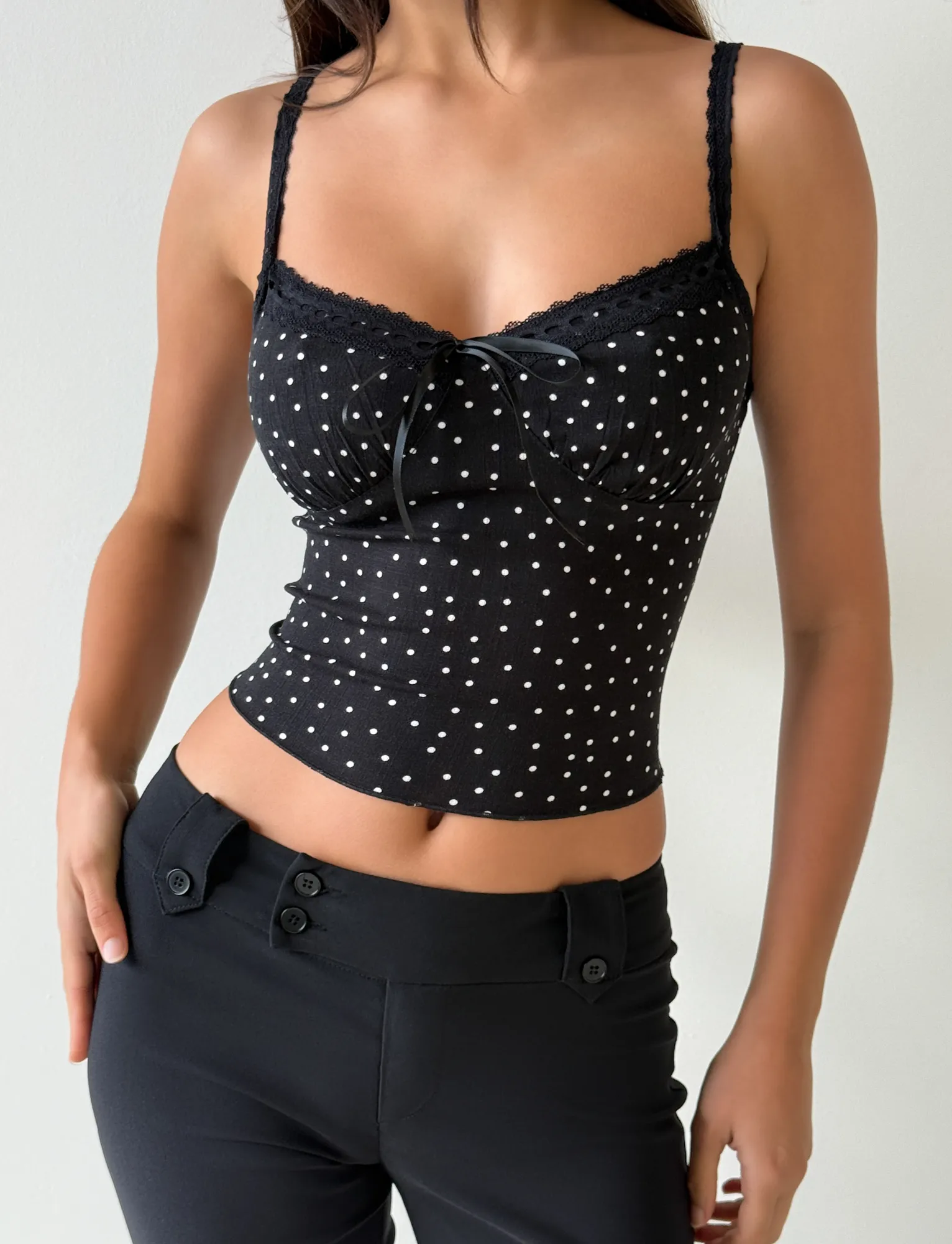 Drop Shoulder Cut BAILEE CAMI TOP - BLACK POLKA