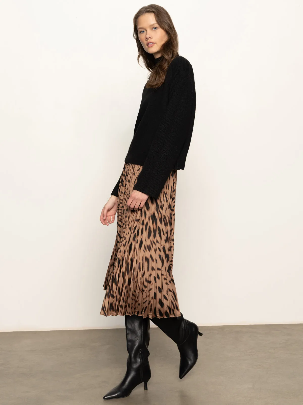 Nostalgia Pleated Midi Skirt Mocha Leo Daily Swim