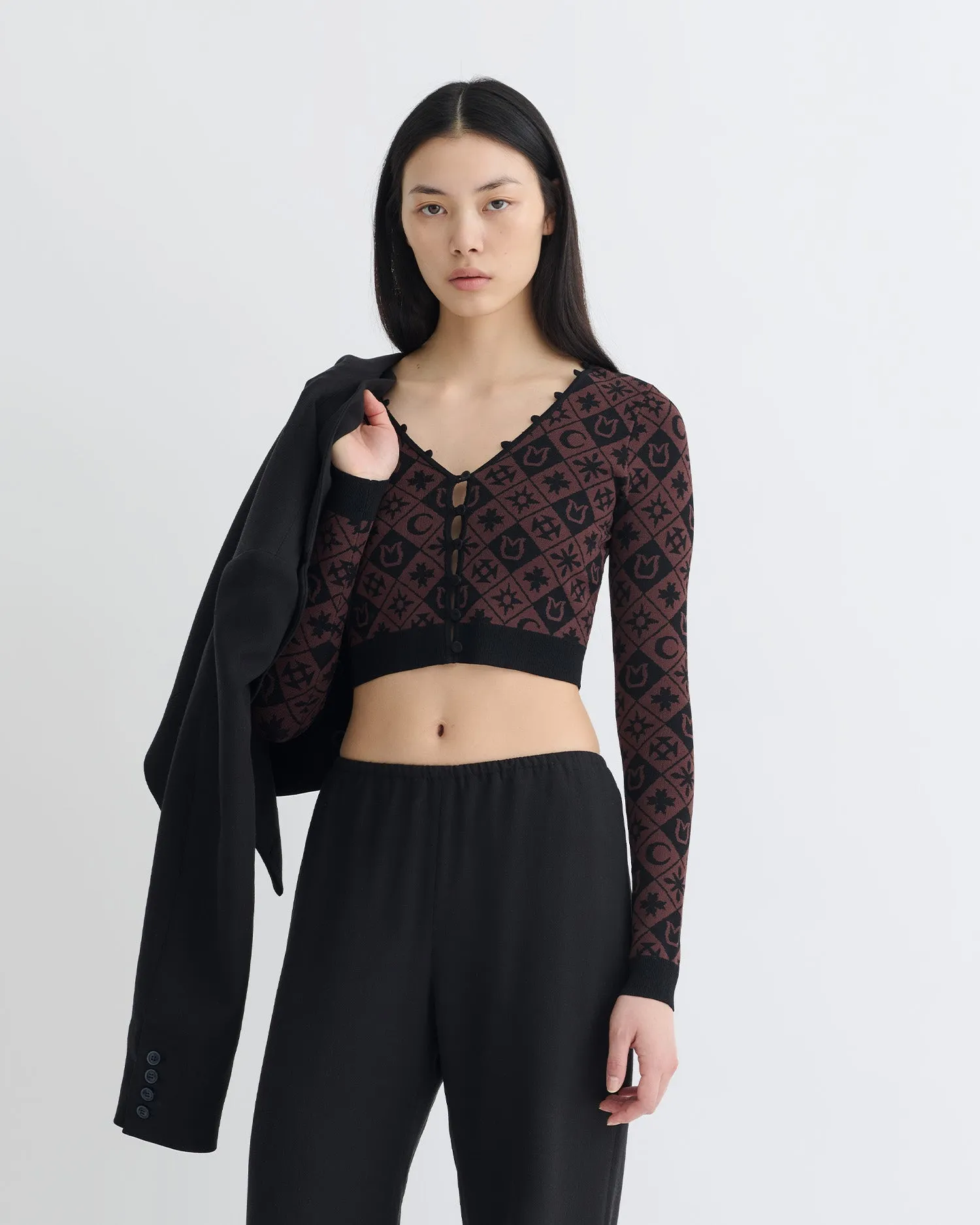 Sporty Design Dovie - Cropped Cardigan - Symbol Tile Mahogany