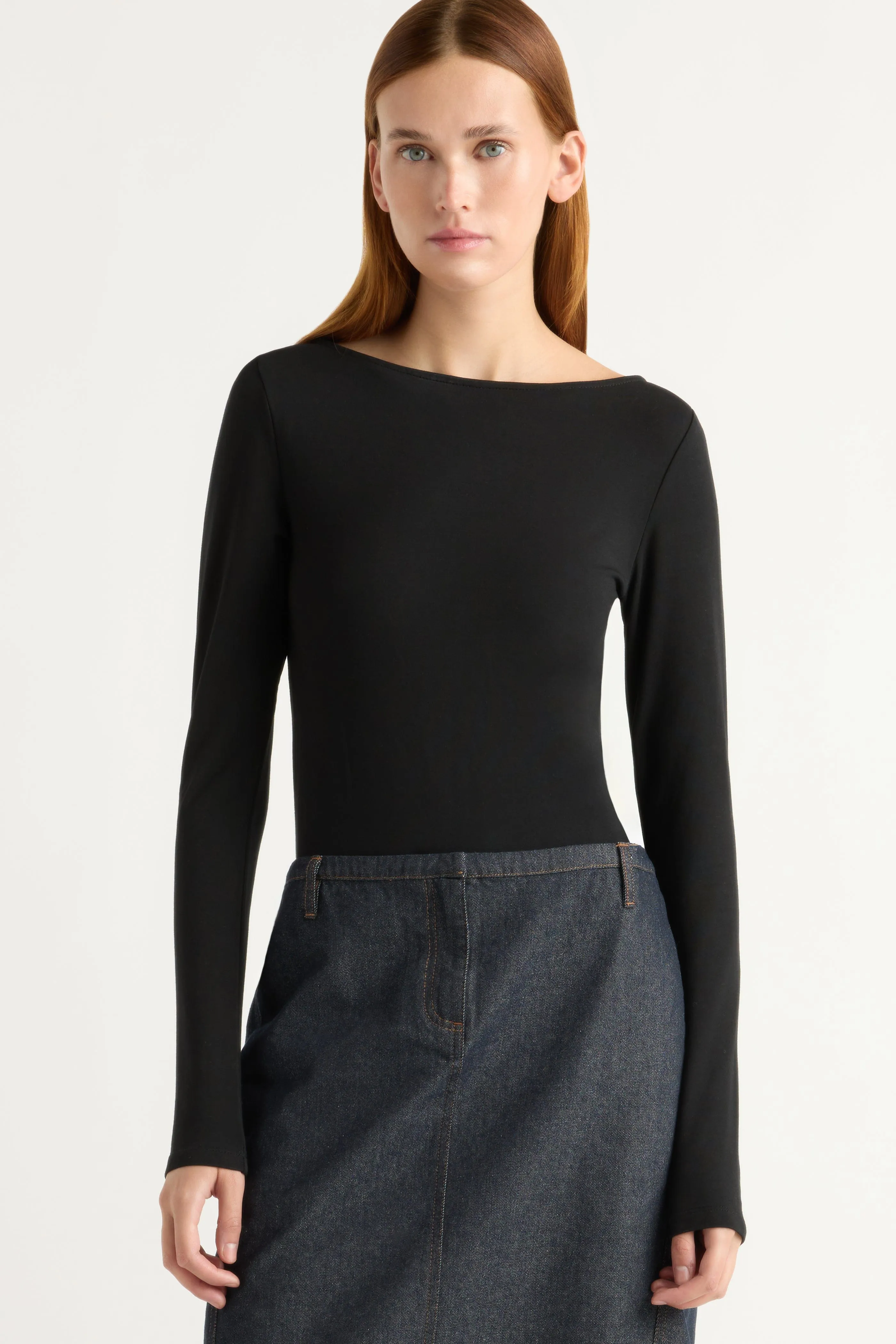 NoTagLabel Moisture Management Fabric Lainey Organic Cotton Slit-Neck Tee