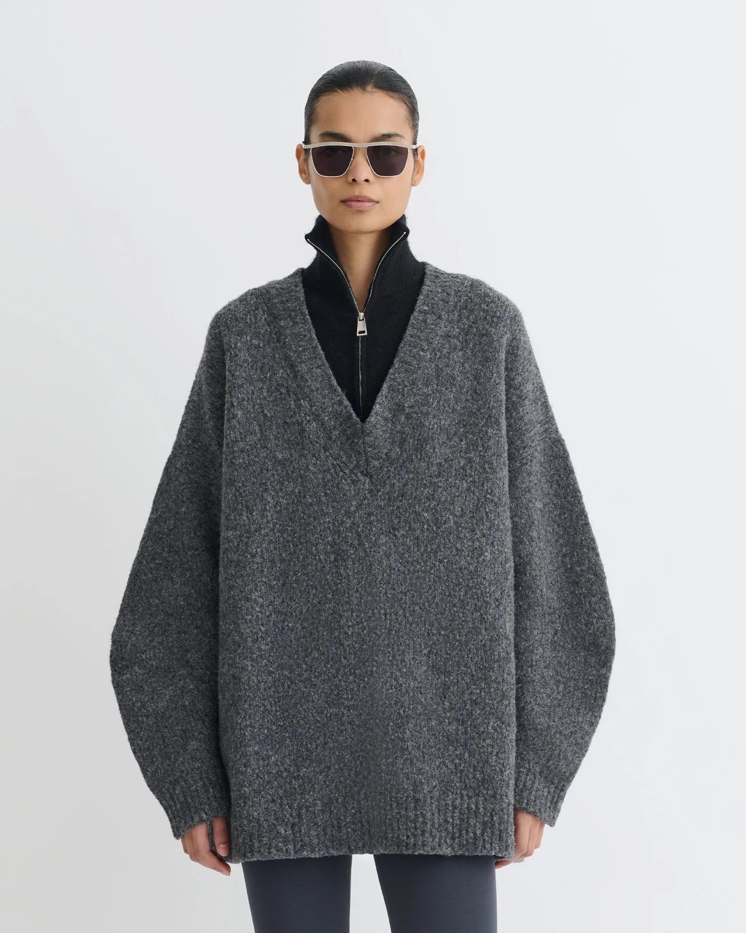 Lattice Pattern Kylen - Contrast Brushed Merino Sweater - Charcoal/Black