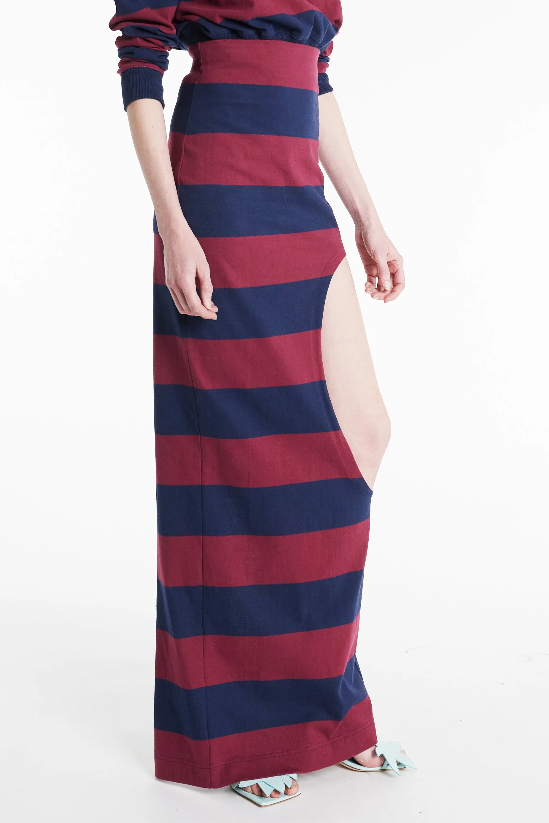 Light Touch Pencil Skirt With Cut Out Burgundy Navy