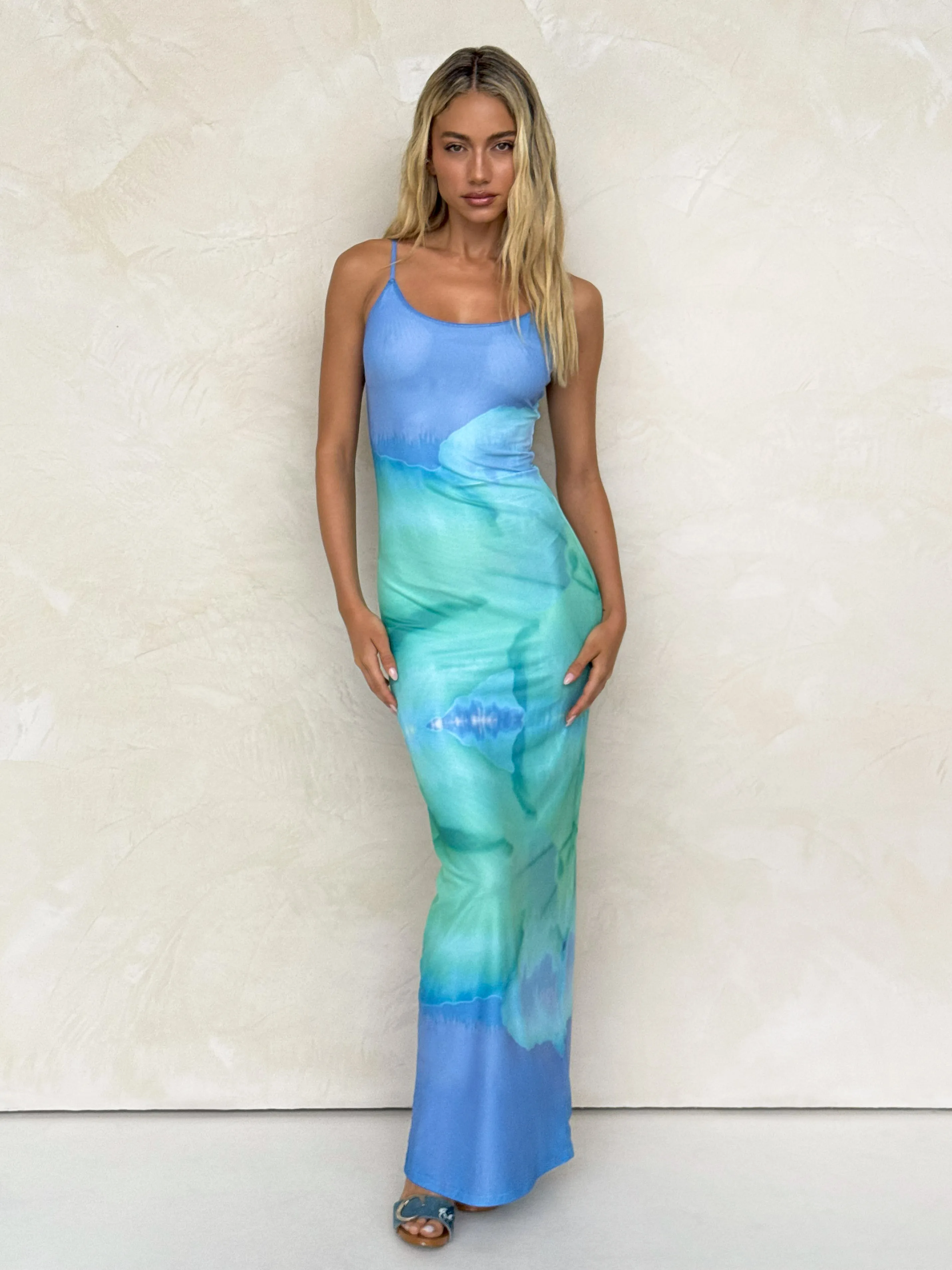 Summer Air Linen Love ARDON MAXI DRESS - BLUE : MACRO FLORAL : BLUE HIBISCUS