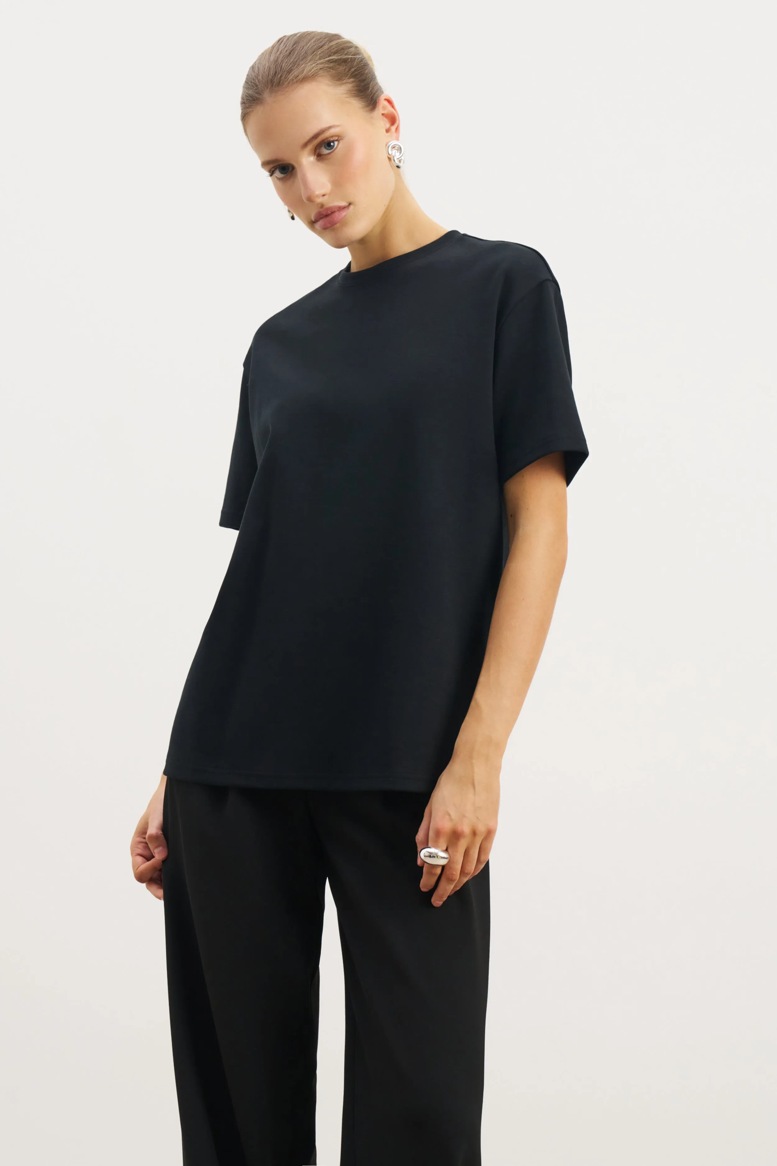 WrinkleResistant Cloth ReflectiveTrimDetails Oversized T Shirt - Black