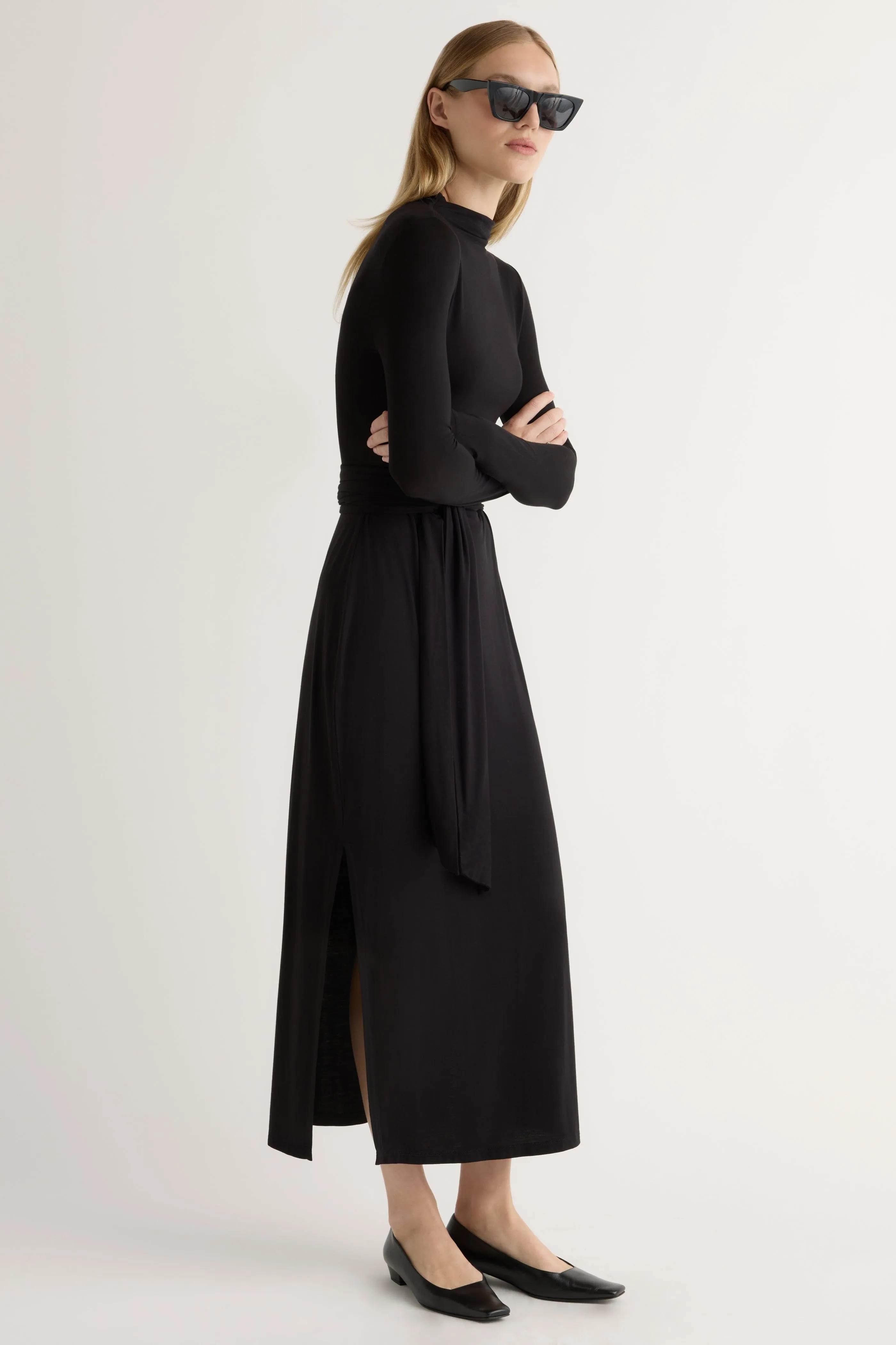 Vero Tie-Front Long-Sleeve Dress Silky Movement