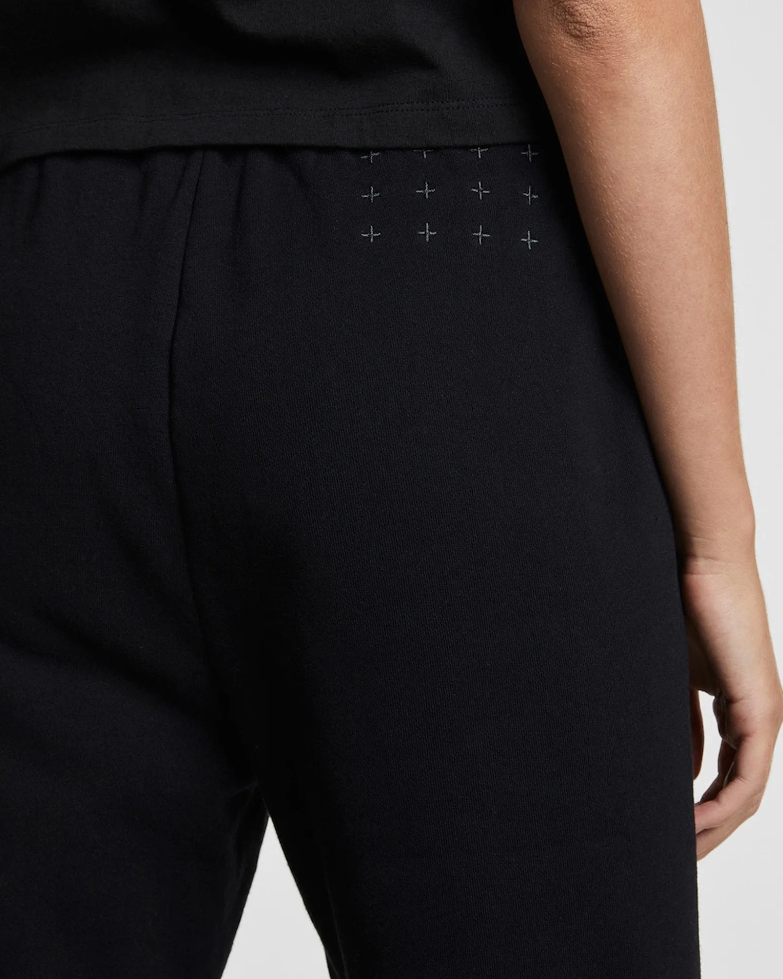 3 X 4 TRAK JET BLACK Non Irritating Seams