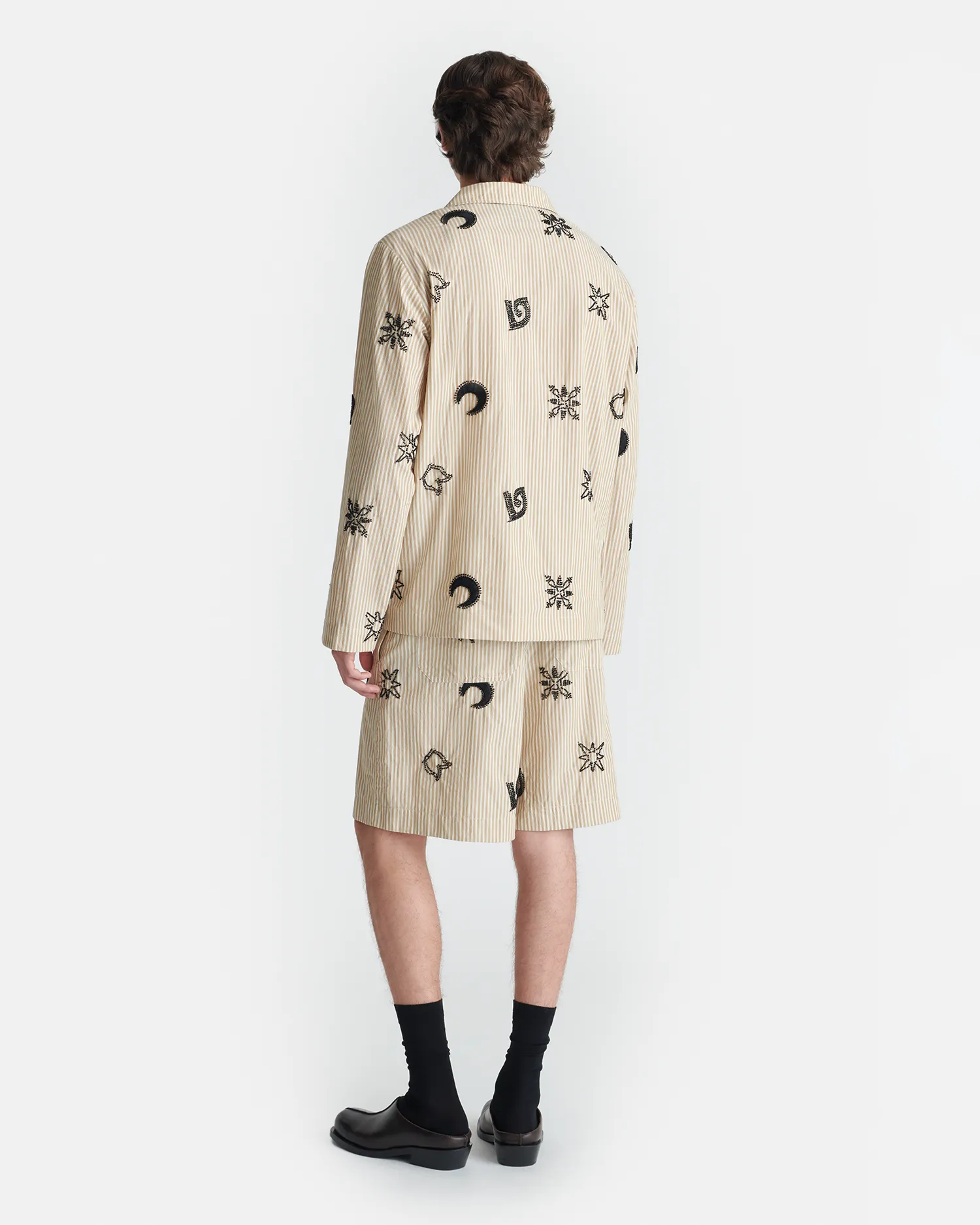 Haris - Beaded Shirt - Beige/Black Odor Resistant Finish Multi Directional Flex Zones