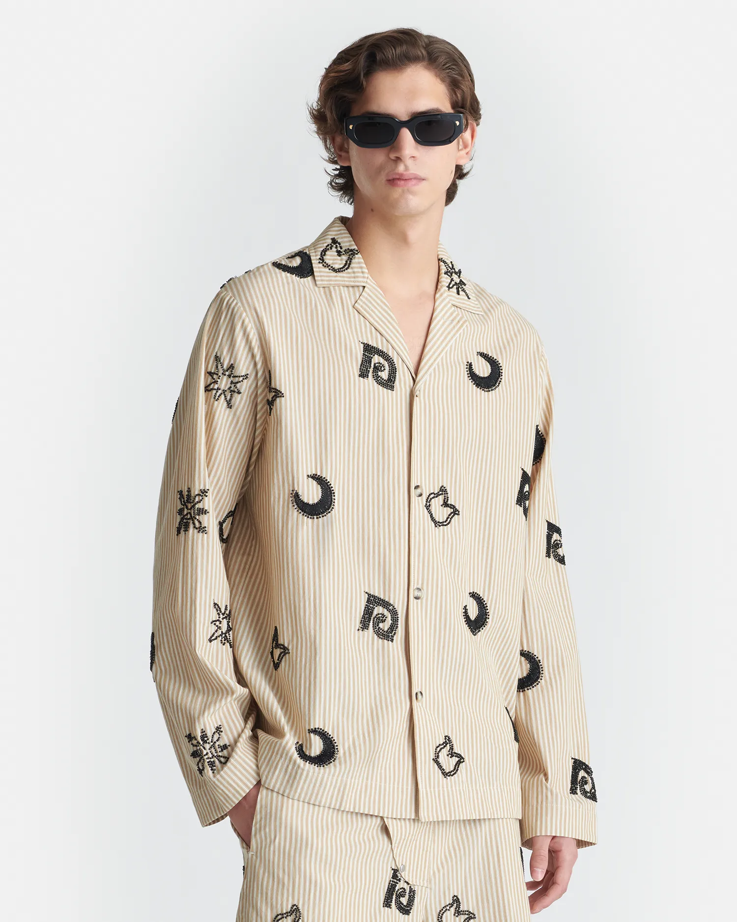 Haris - Beaded Shirt - Beige/Black Moisture Control Lining Long Sleeve Tee