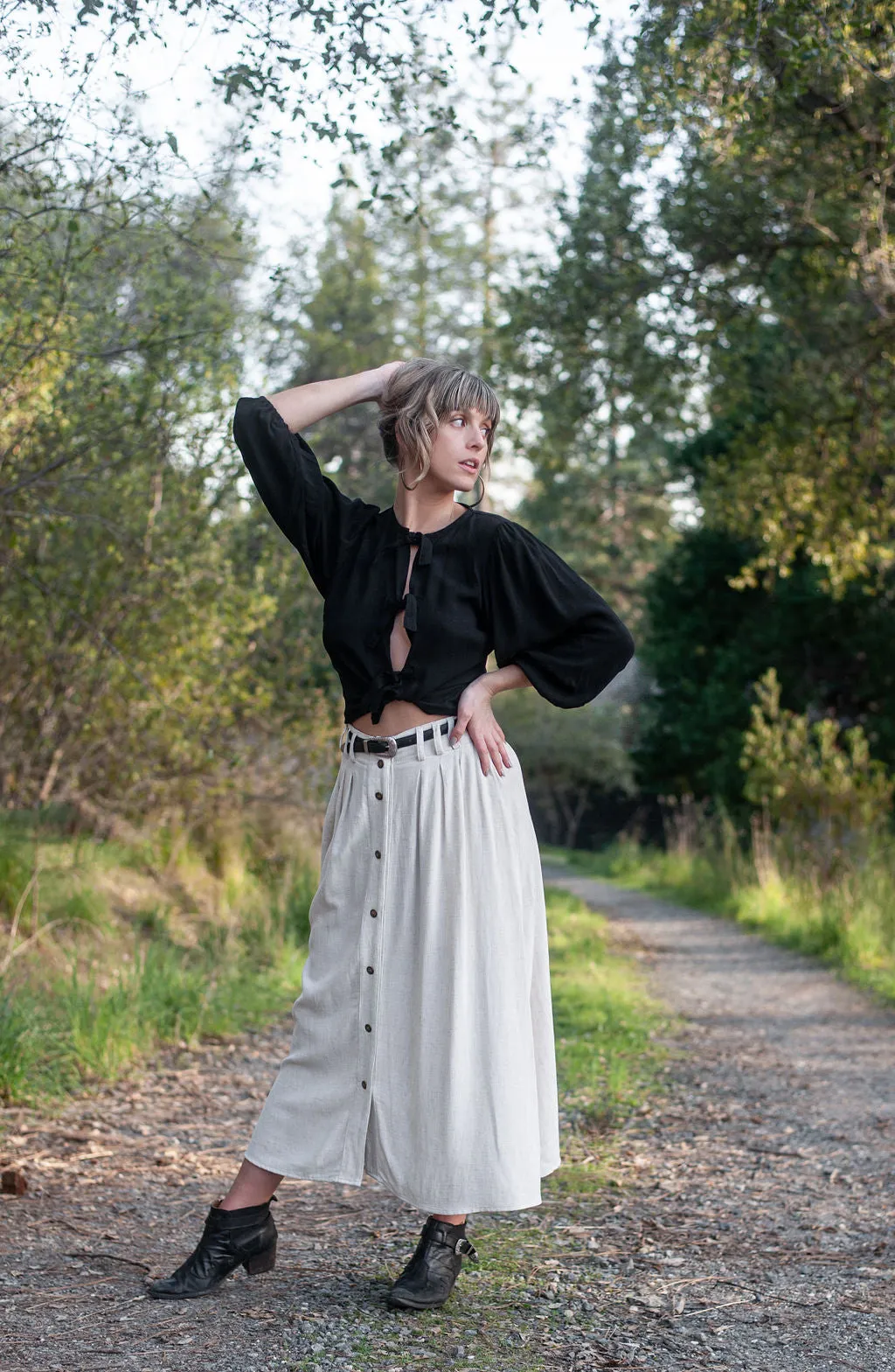 Fashionable Wear Poet Top in Black Cotton