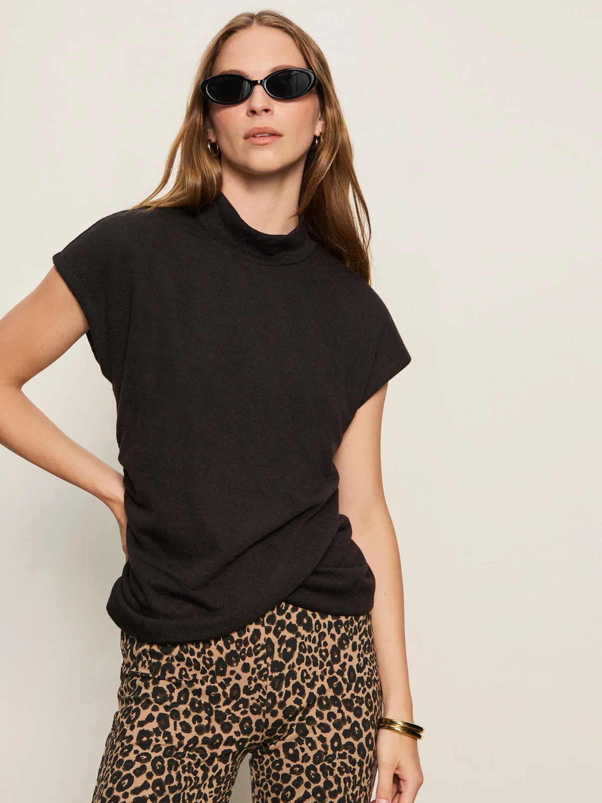 Draped Sleeveless Mock Neck Top Black Scoop neck femininity Everyday Essential