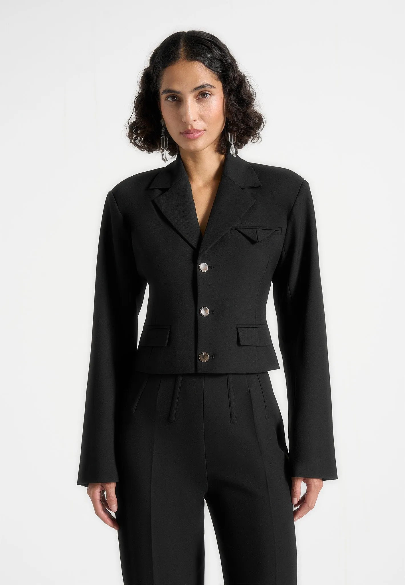 Prisca - Tailored Cropped Blazer - Black Sleek Professional Look Seasonal Wear